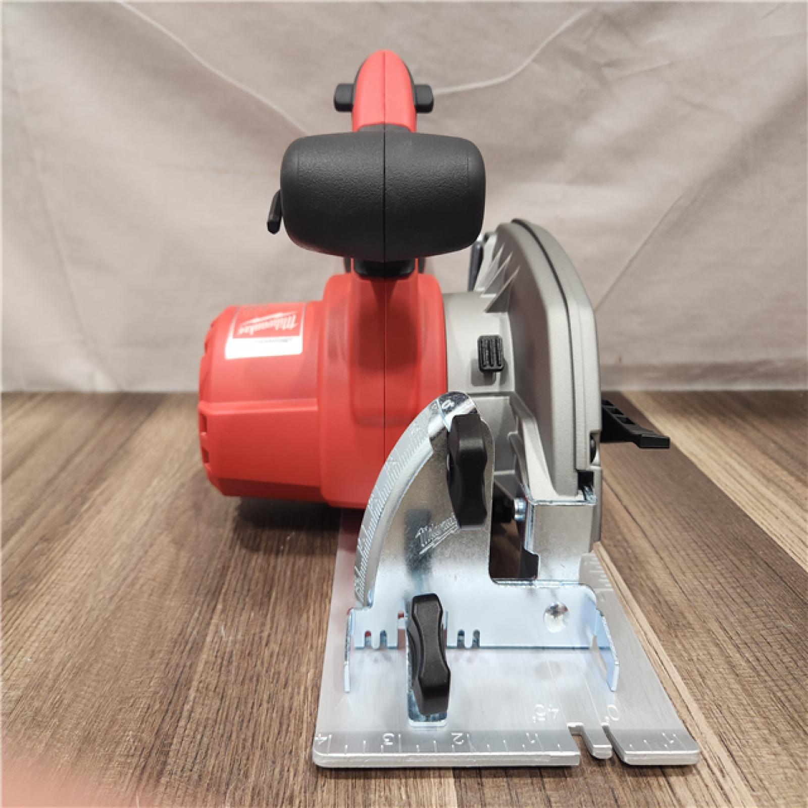 AS-IS- Milwaukee M18 Cordless 6-1/2 Circular Saw (Tool Only)