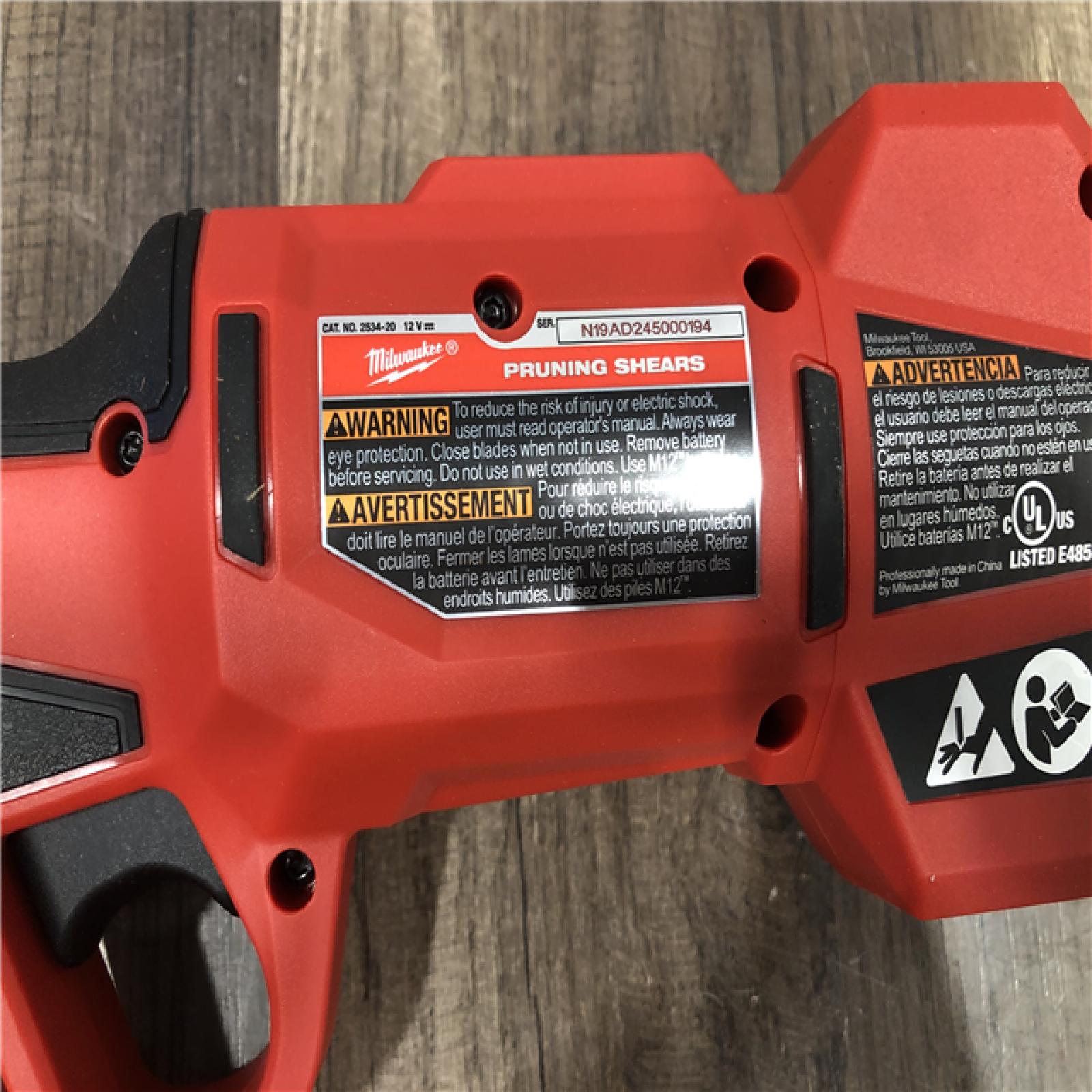 AS-IS Milwaukee M12 12V Cordless Brushless Pruner Shears (Tool Only)