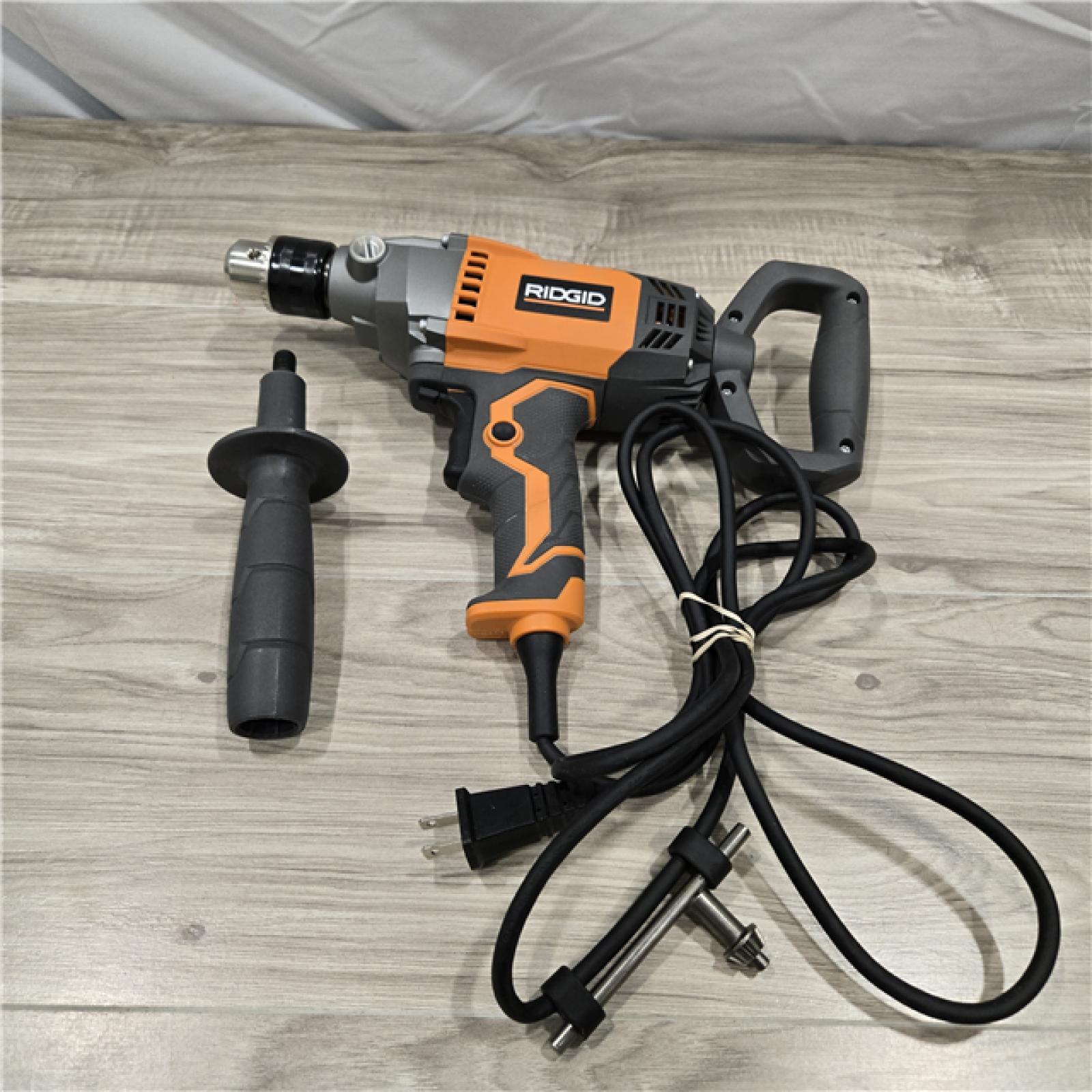 LIKE NEW! - Ridgid R7121 Spade Handle Mud Mixer