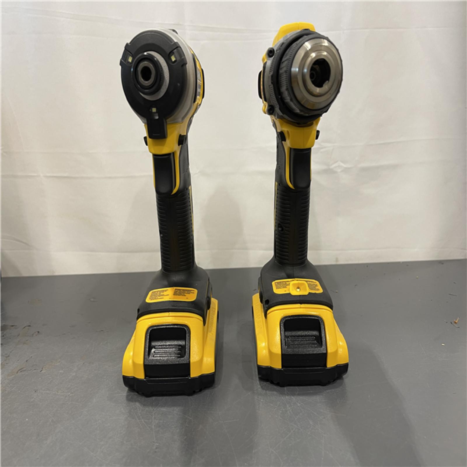 AS-IS - Dewalt ATOMIC 20-Volt MAX Lithium-Ion Cordless Combo Kit