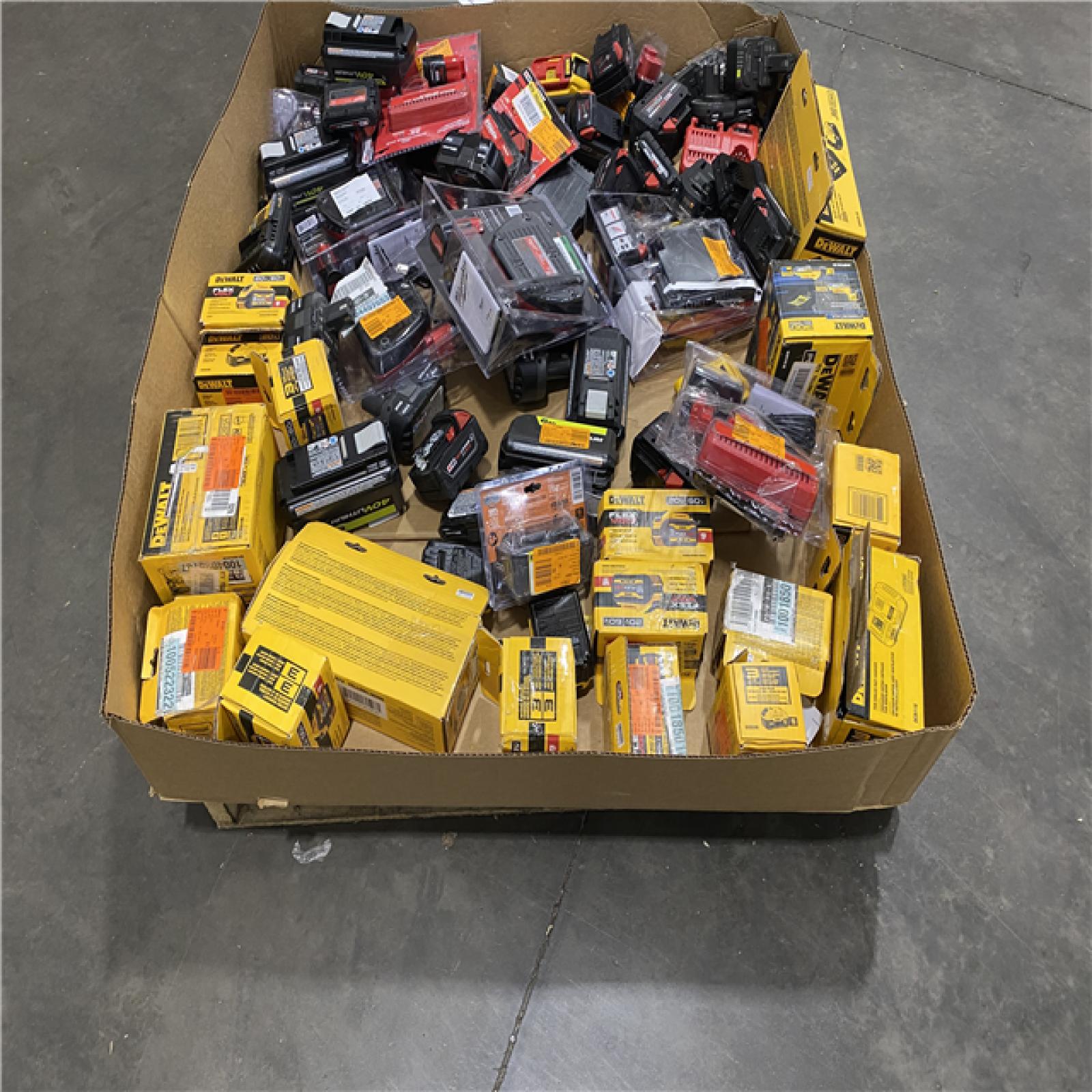 Dallas Location - As-Is Battery Tool Pallet