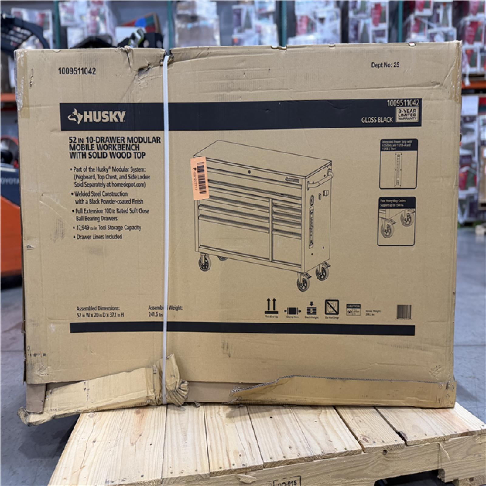 DALLAS LOCATION - AS-IS HUSKY 52IN 10DRAWER WORKBENCH GLOSS BLACK