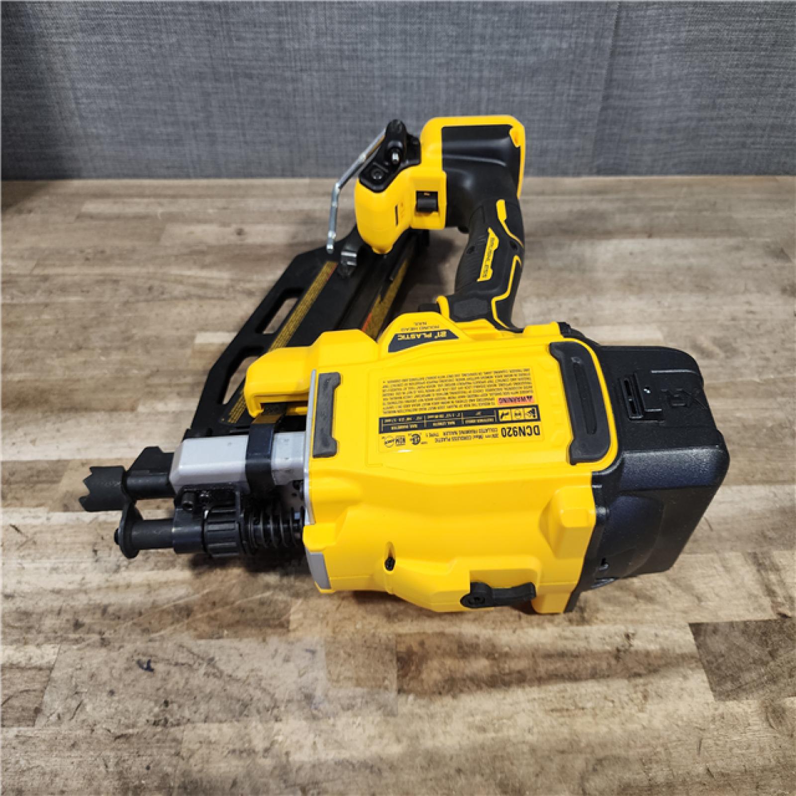 HOUSTON LOCATION - AS-IS DEWALT 20-Volt 21° Cordless Framing Nailer (Tool-Only)