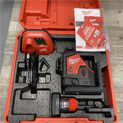 AS-IS Milwaukee 12-Volt Lithium-Ion Cordless Green 250 ft. 3-Plane Laser Level Kit