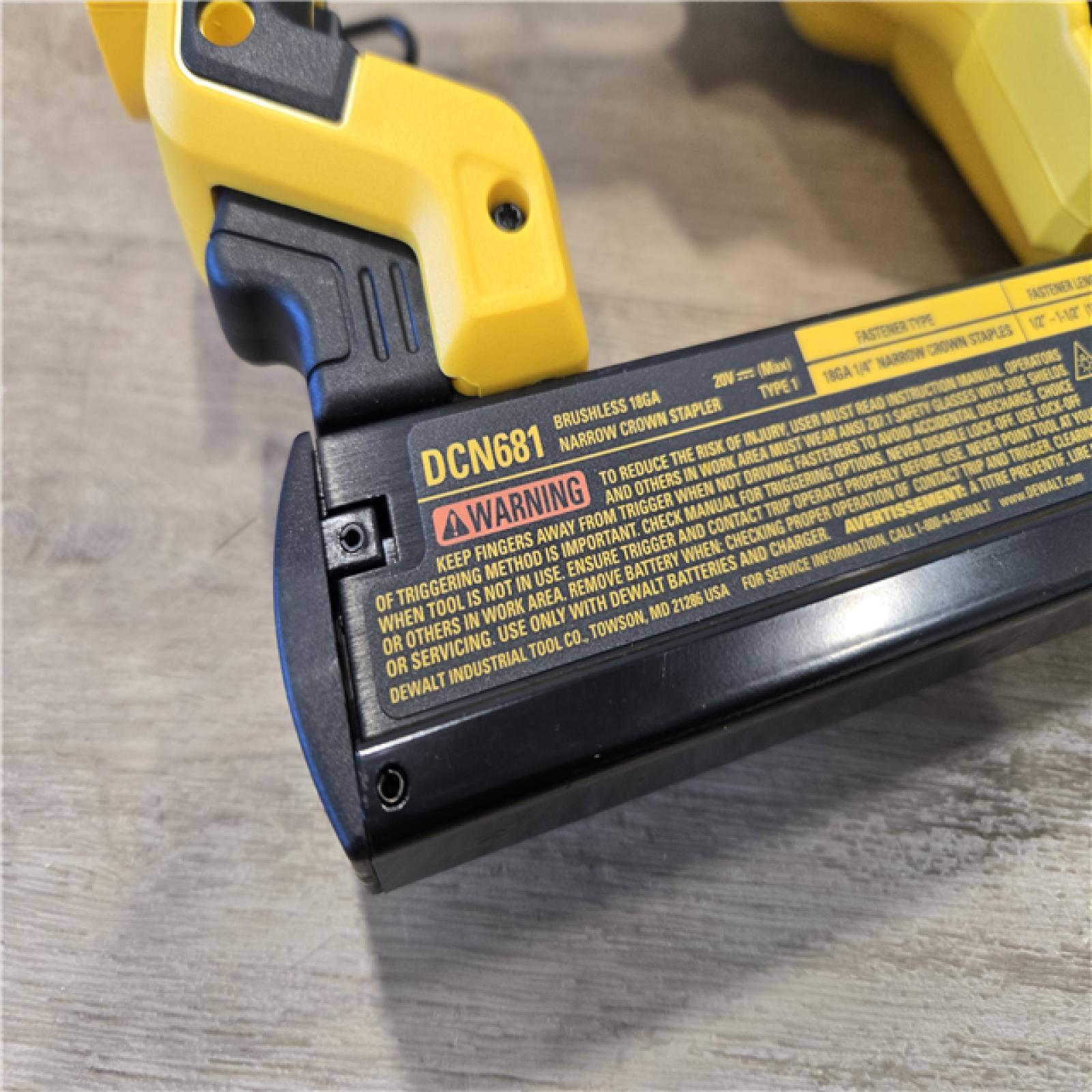 AS-IS DEWALT 20V MAX XR Cordless 18-Gauge Narrow Crown Stapler Kit