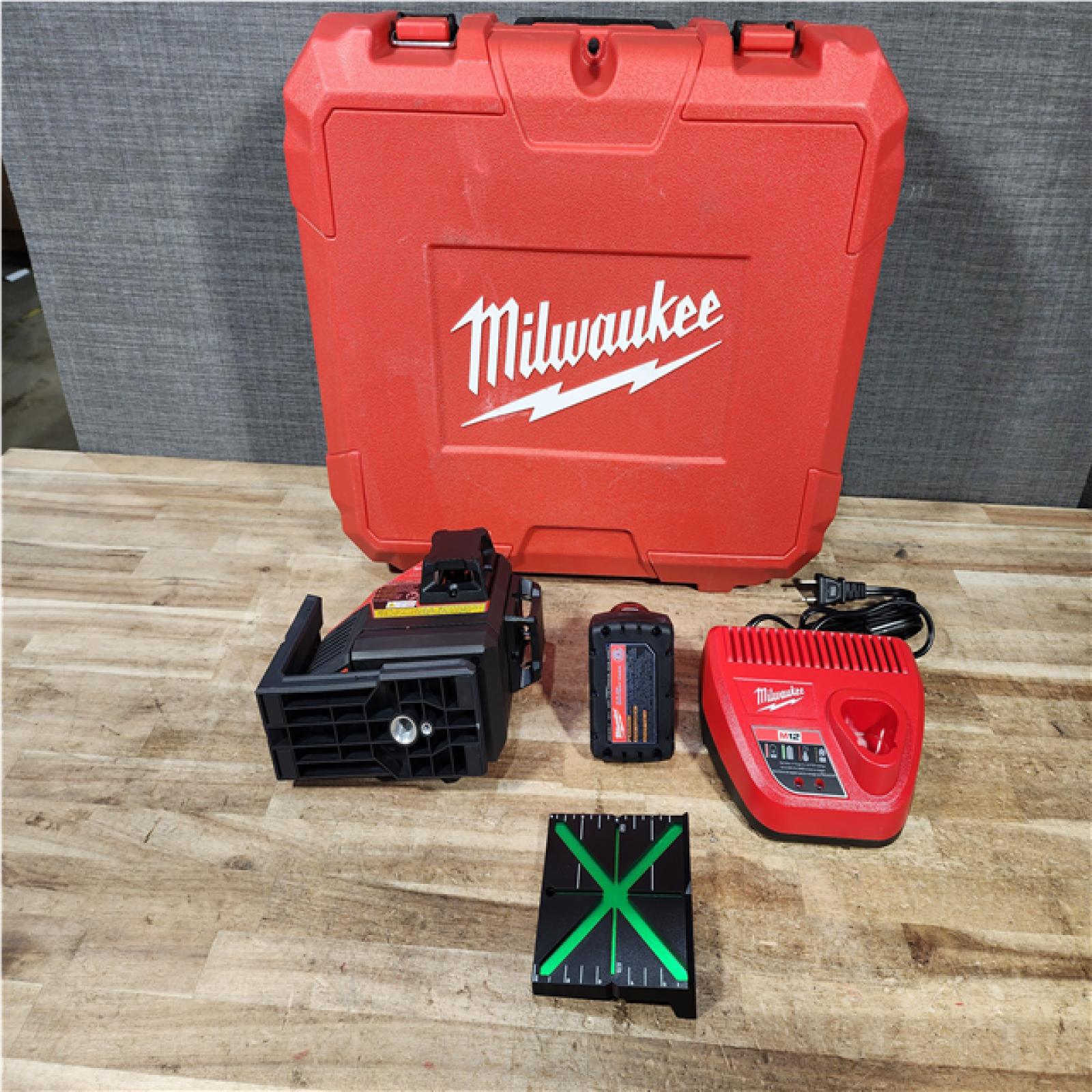 Houston Location AS-IS Milwaukee 12-Volt Lithium-Ion Cordless Green 250 ft. 3-Plane Laser Level Kit