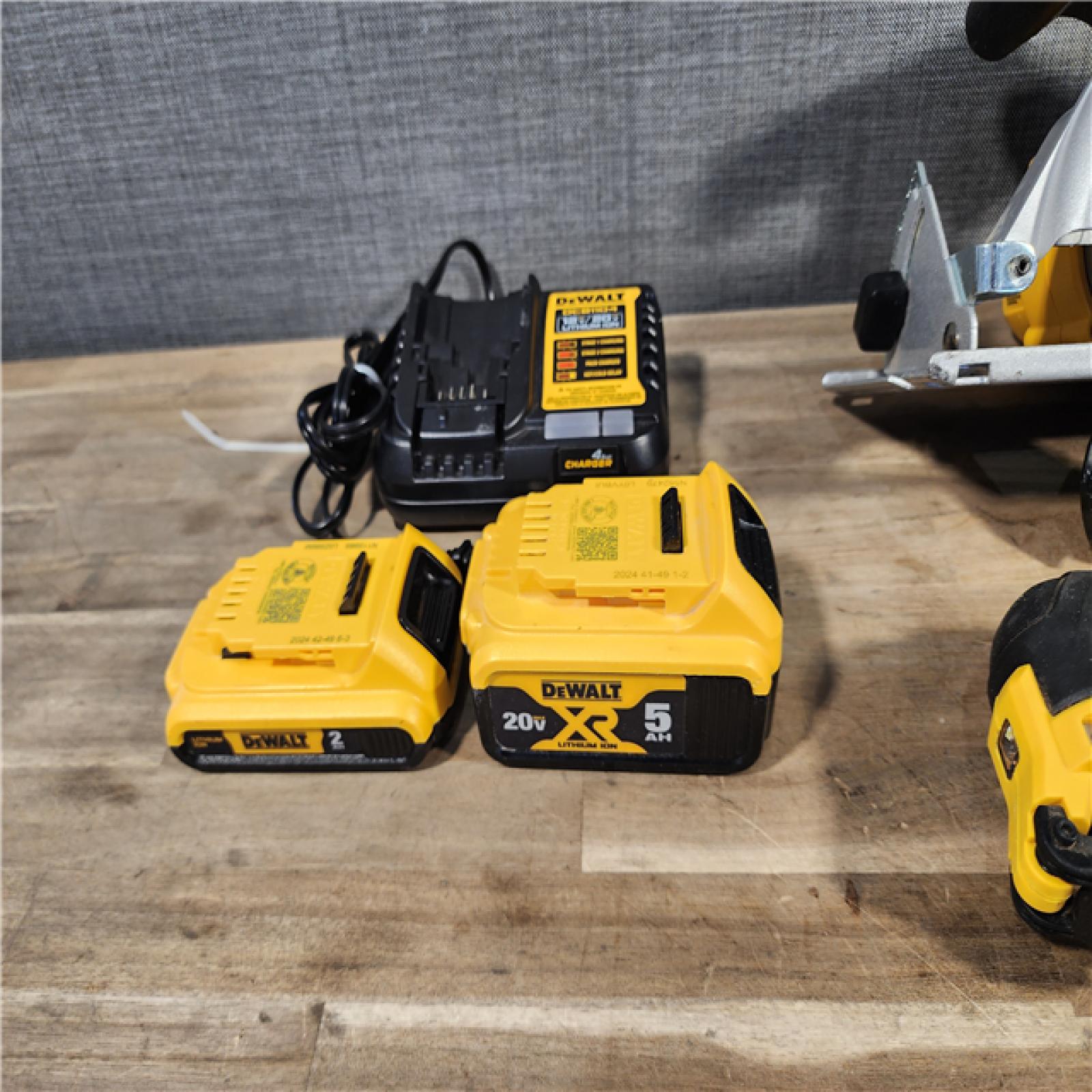 HOUSTON LOCATION - AS-IS DEWALT 20-Volt MAX ToughSystem Lithium-Ion 6-Tool Cordless Combo Kit