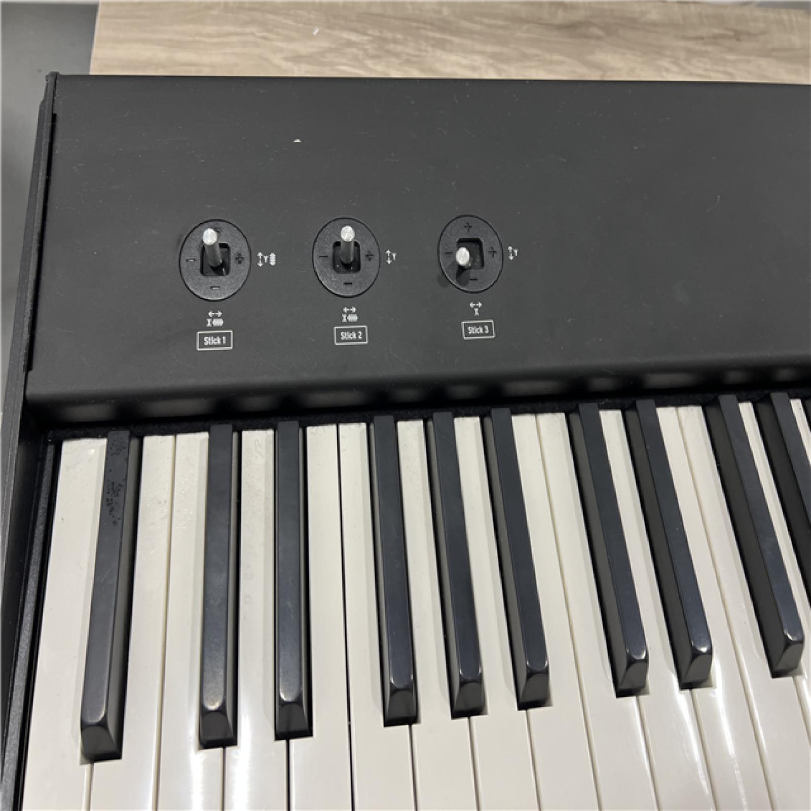 AS-IS Studiologic SL88 MK2 88-key MIDI Keyboard Controller