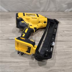 AS-IS DeWalt 15 GA ANGLED FINISH NAILER KIT