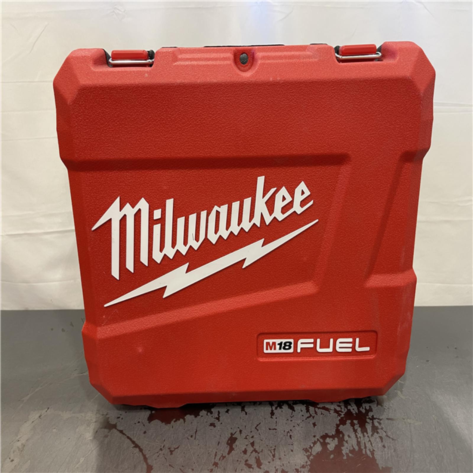 AS-IS - Milwaukee M18 FUEL 18V Lithium-Ion Brushless Cordless 1/2 in. Hammer Drill Driver Kit