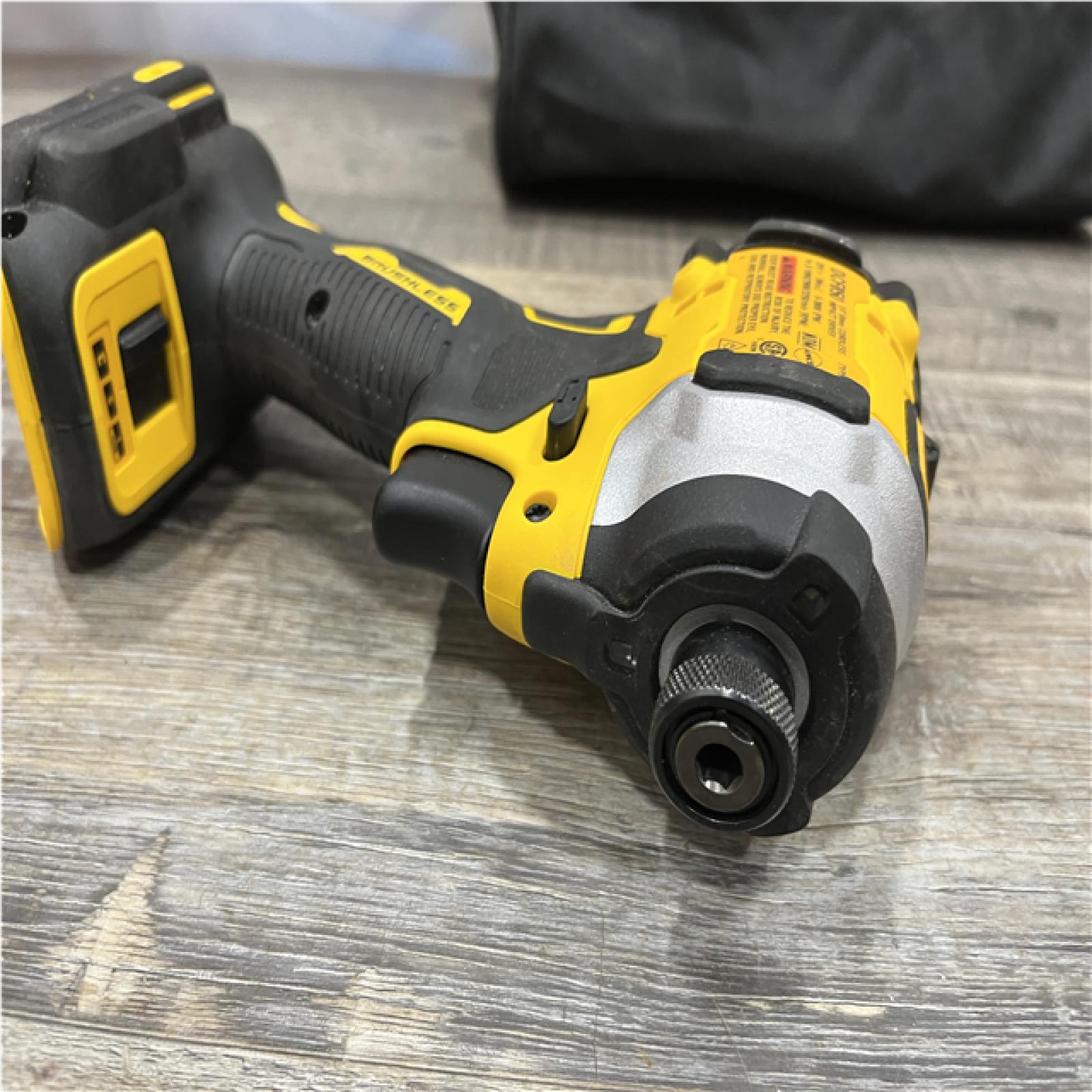 AS-IS DEWALT ATOMIC 20V MAX Lithium-Ion Cordless 1/4 in. Brushless Impact Driver Kit
