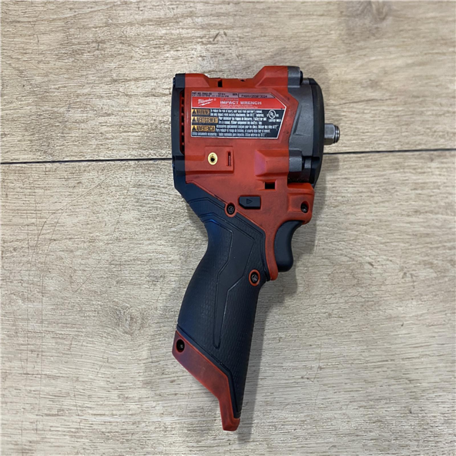 AS-IS Milwaukee FUEL 12V Li-Ion Brushless Cordless Stubby 3/8 in. Impact Wrench Kit