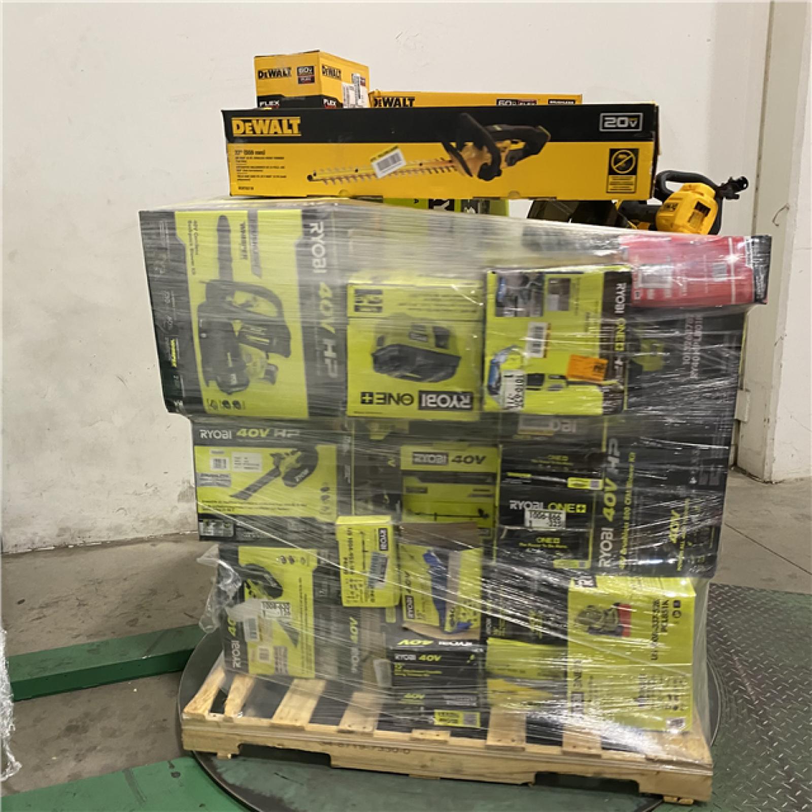 Dallas Location - As-Is Tool Pallet