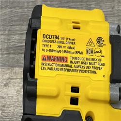 AS-IS DEWALT ATOMIC 20-Volt MAX Lithium-Ion Cordless Combo Kit