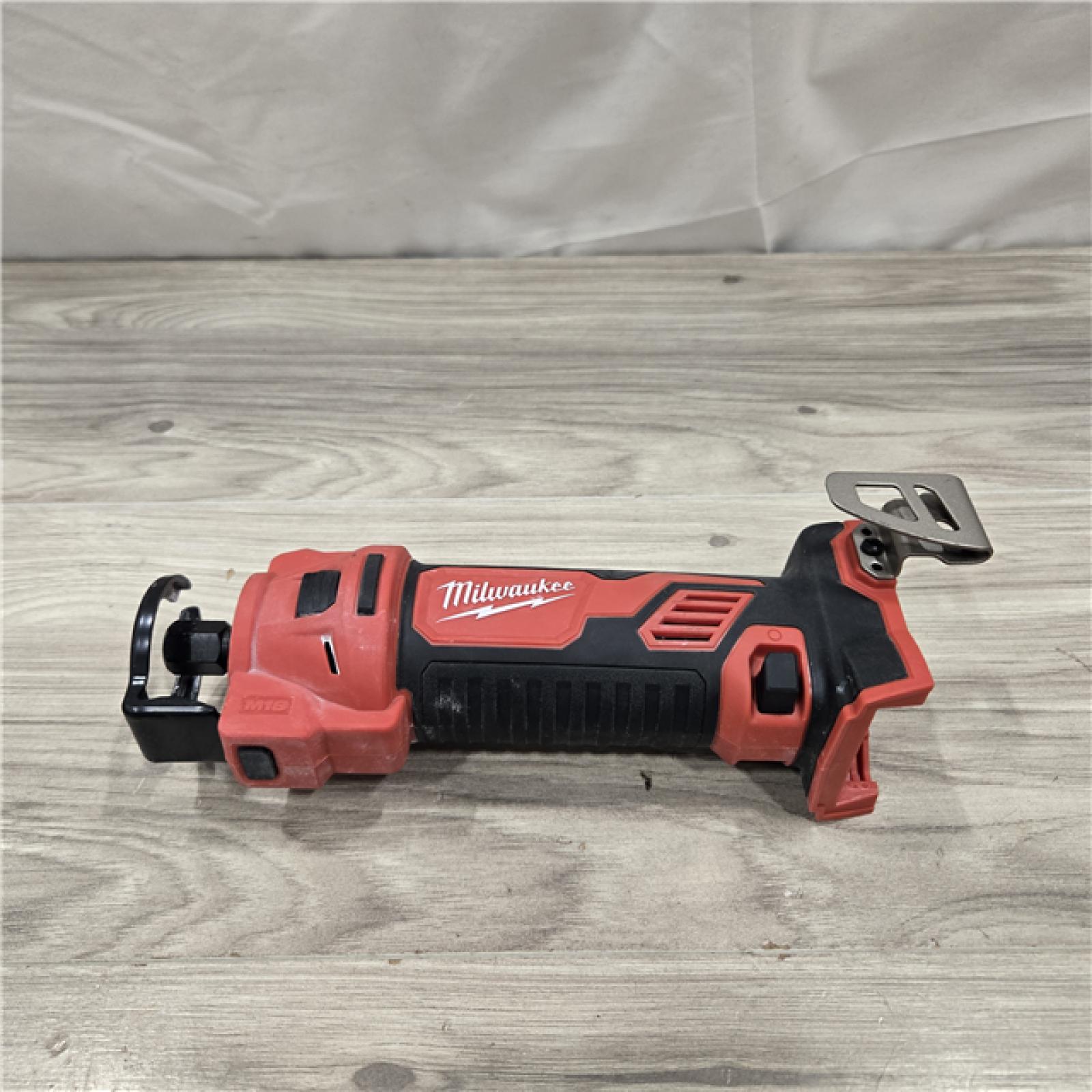 AS-IS Milwaukee M18 18V Cordless Drywall Cut Out Tool (Tool-Only)