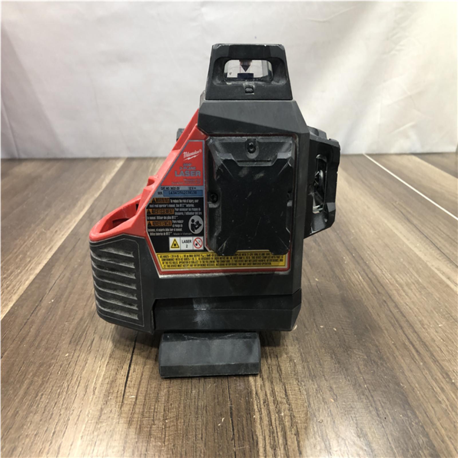 AS=IS Milwaukee 12-Volt Lithium-Ion Cordless Green 250 ft. 3-Plane Laser Level Kit