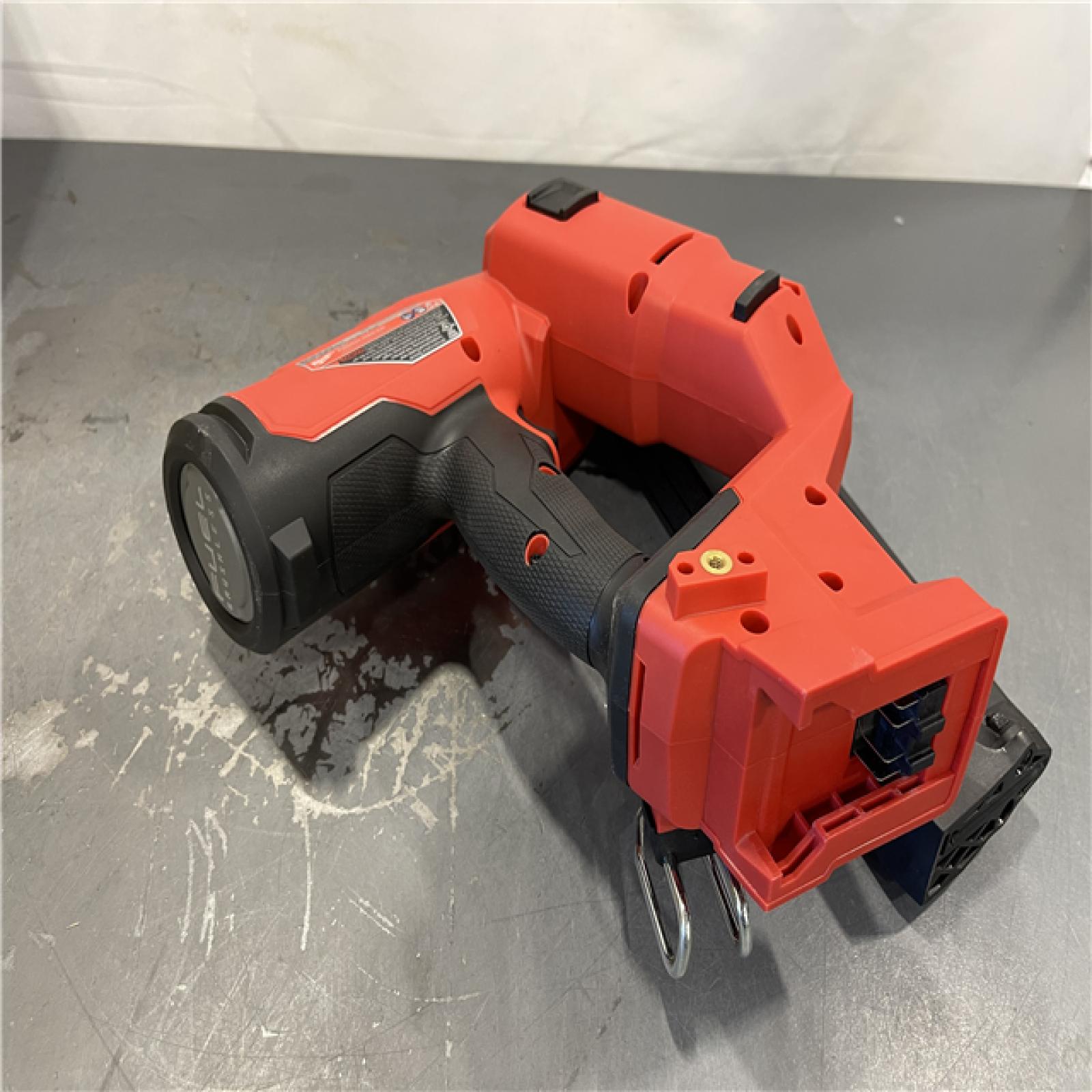 AS-IS - Milwaukee M18 FUEL 18-Volt Lithium-Ion Brushless Cordless Gen II 16-Gauge Angled Finish Nailer