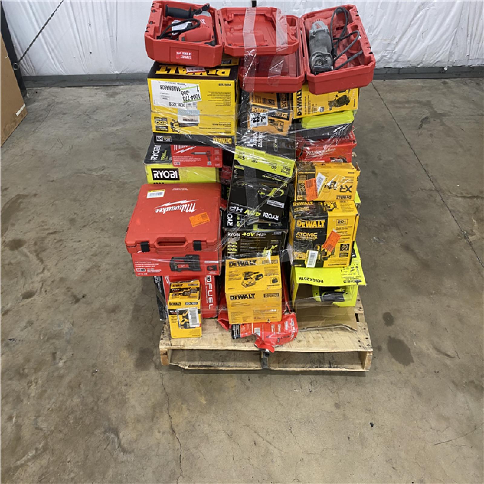 Houston Location AS IS - Tool Pallet