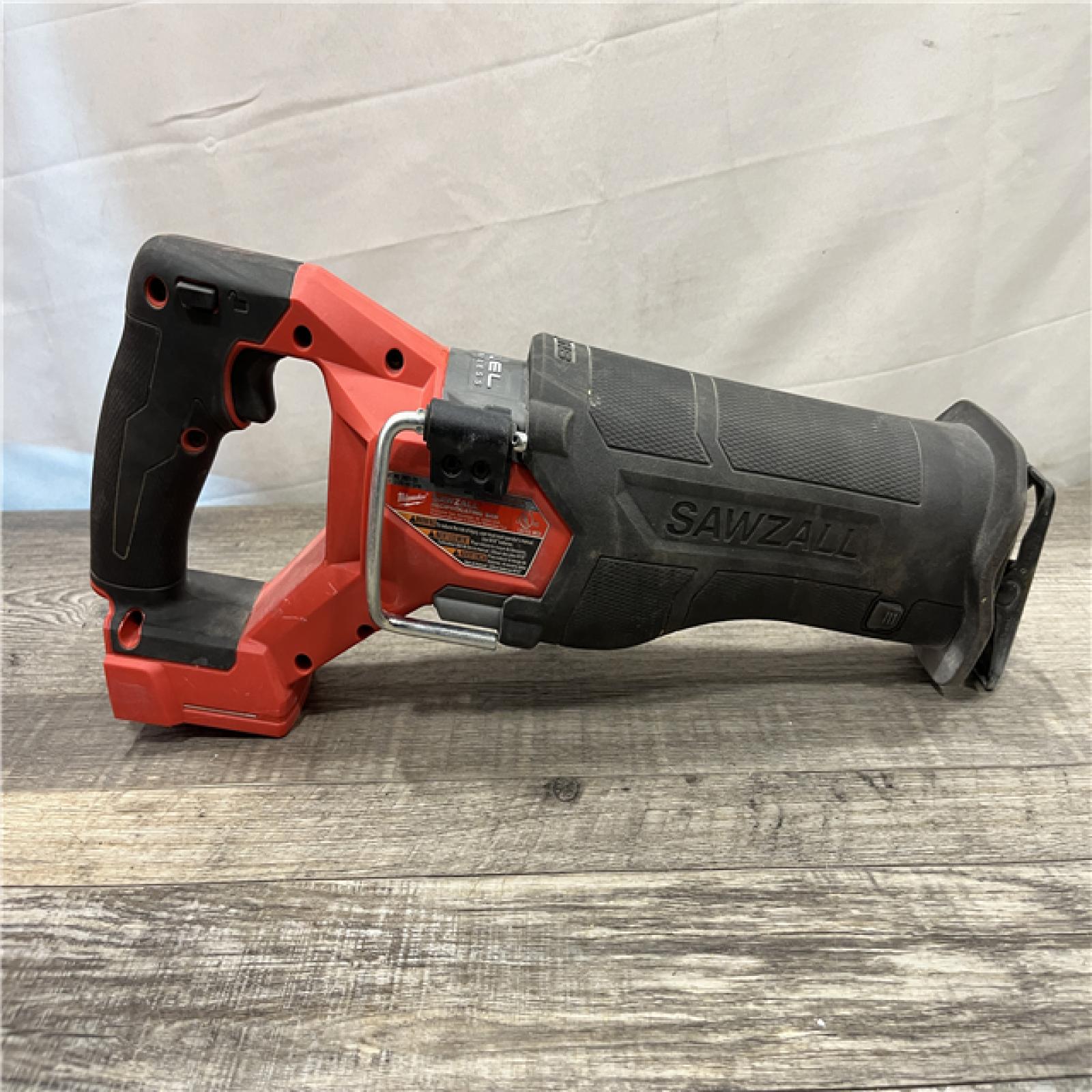 AS-IS Milwaukee FUEL GEN-2 18V Lithium-Ion Brushless Cordless SAWZALL Reciprocating Saw (Tool-Only)