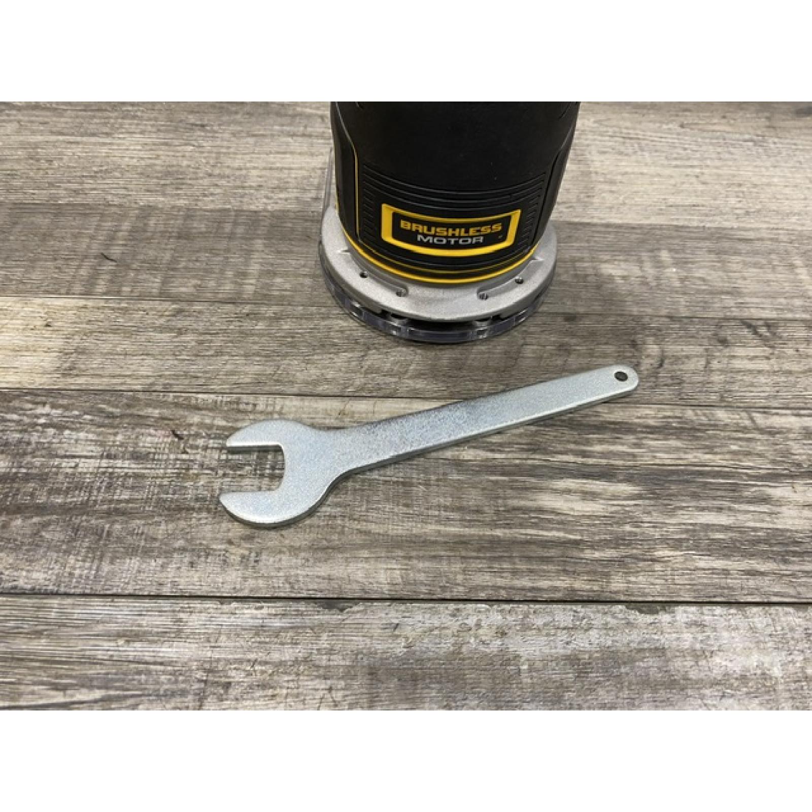 AS-IS DEWALT 20V MAX XR Cordless Brushless Fixed Base Compact Router (Tool Only)