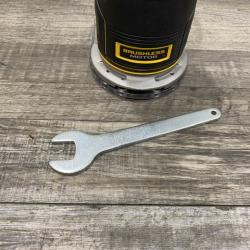 AS-IS DEWALT 20V MAX XR Cordless Brushless Fixed Base Compact Router (Tool Only)