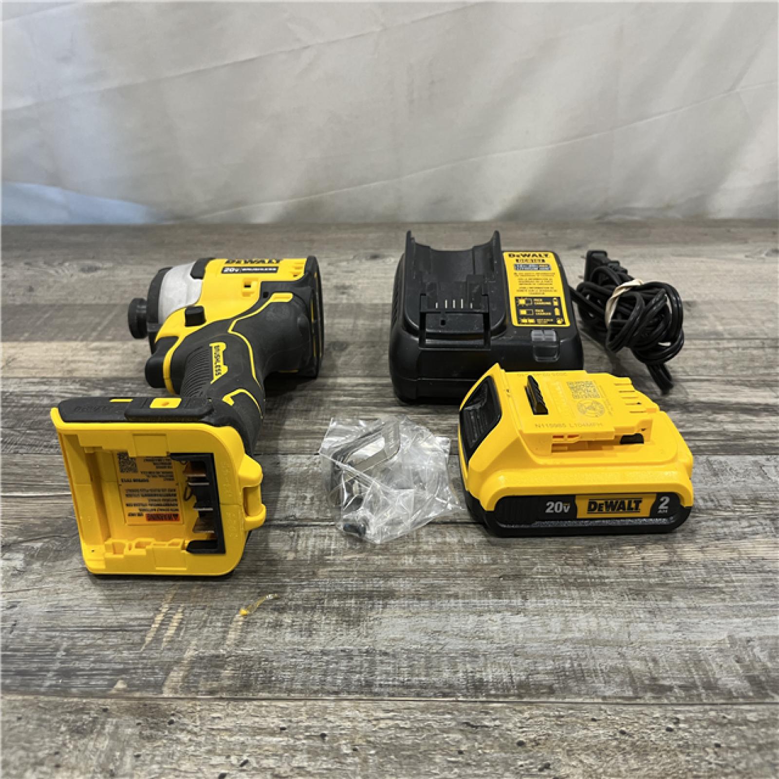 AS-IS DEWALT Atomic 20V Max Lithium-Ion Brushless Cordless Compact 1/4 in. Impact Driver Kit