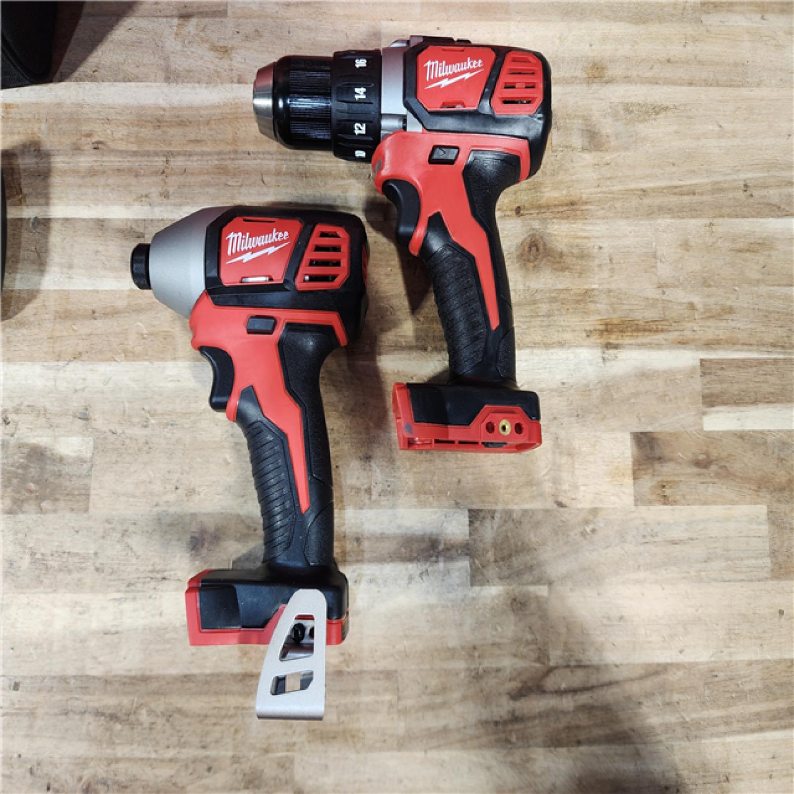 HOUSTON LOCATION - AS-IS Milwaukee M18 18V Lithium-Ion Cordless Drill Driver/Impact Driver Combo Kit
