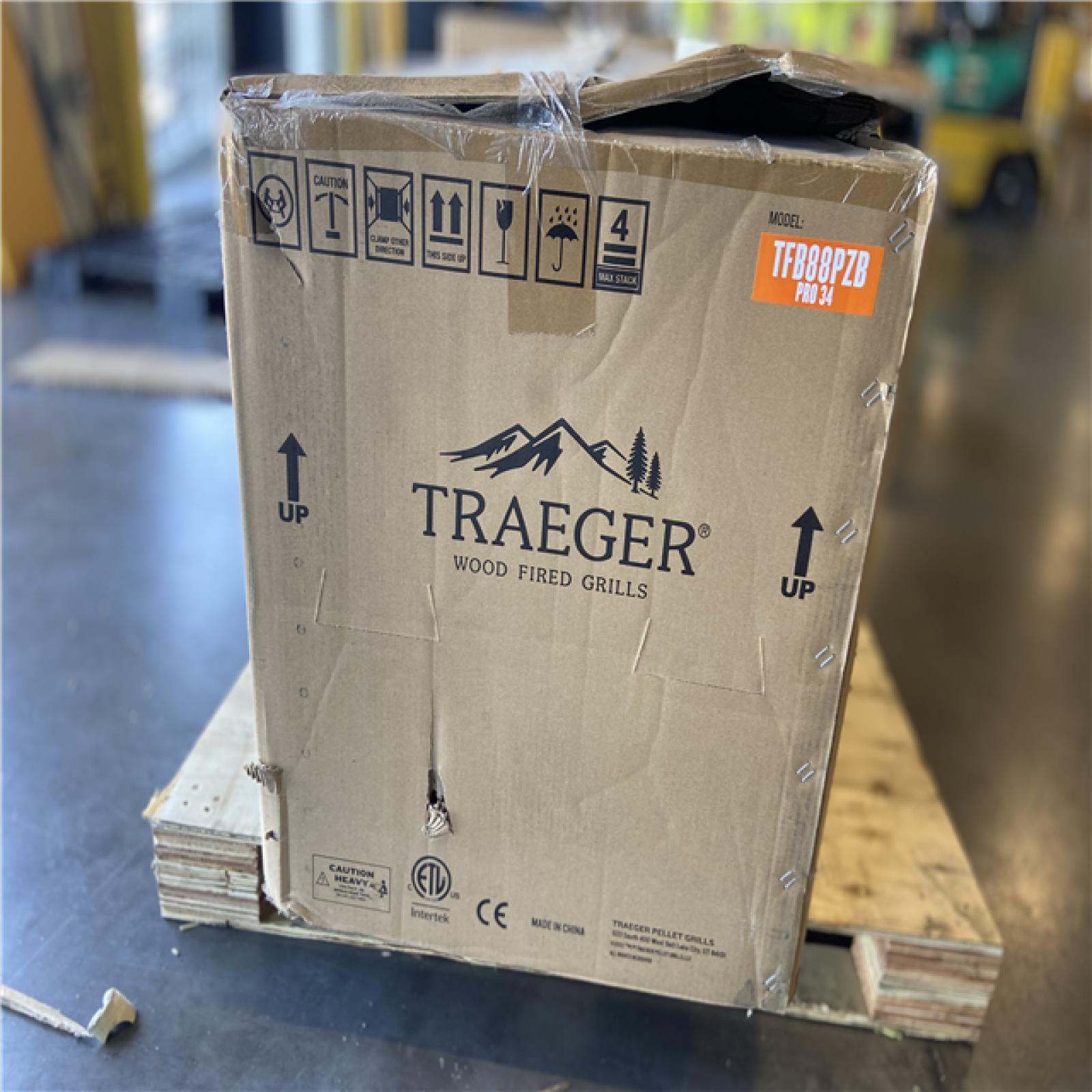 DALLAS LOCATION - Traeger Pro Series 34-Pellet Grill and Smoker in Bronze
