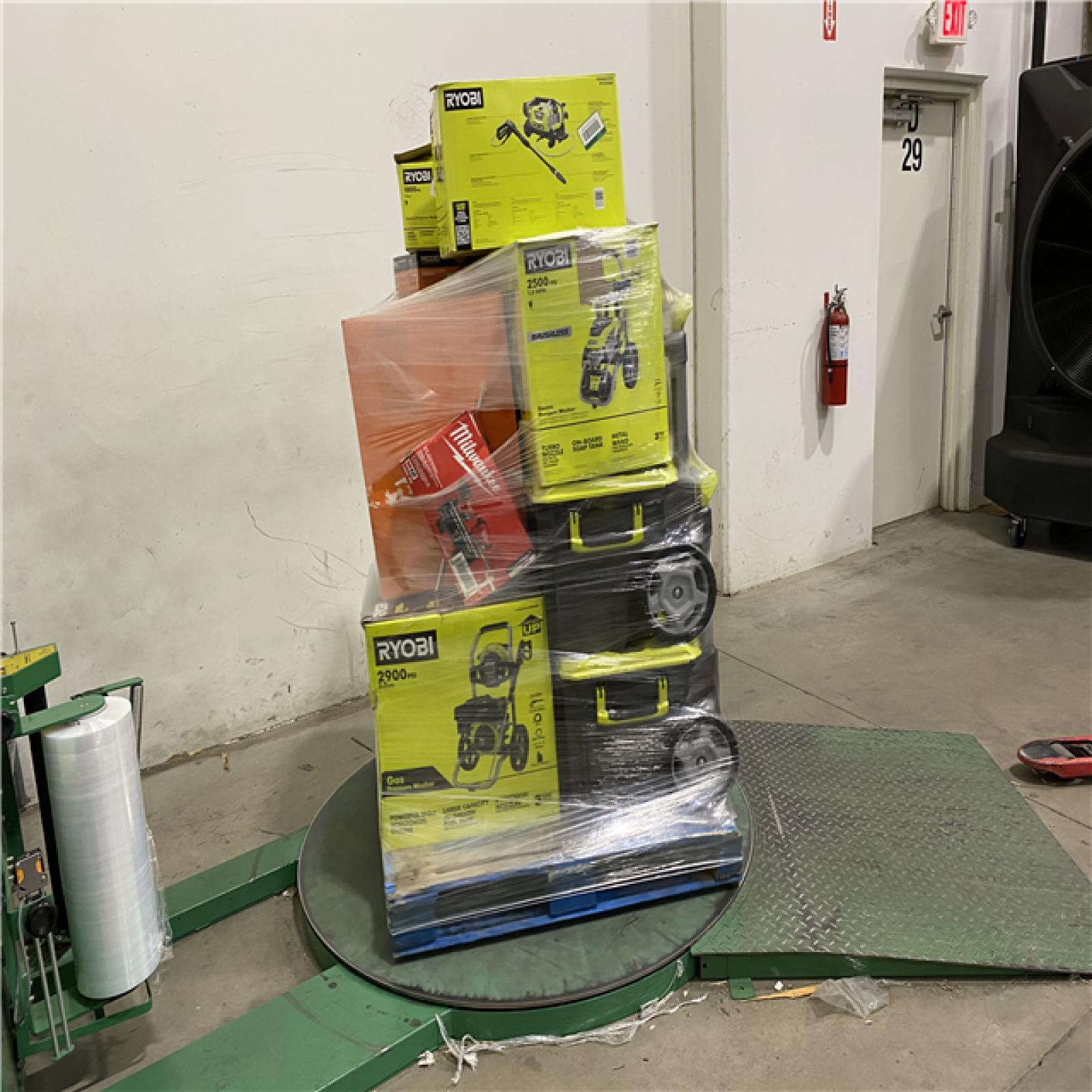 Dallas Location - As-Is Tool Pallet