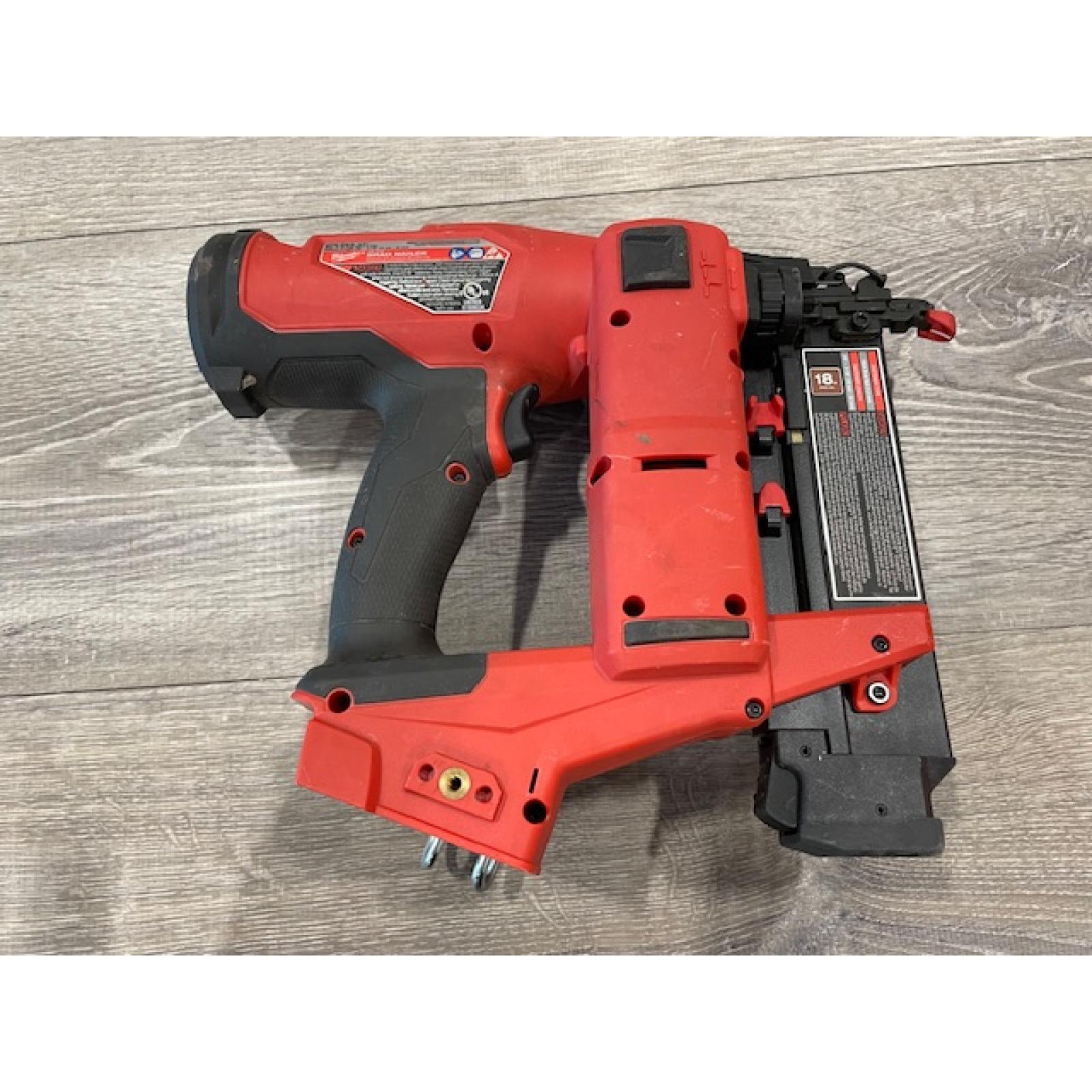 AS-IS Milwaukee FUEL 18-Volt Lithium-Ion Brushless Cordless Gen II 18-Gauge Brad Nailer (Tool-Only)