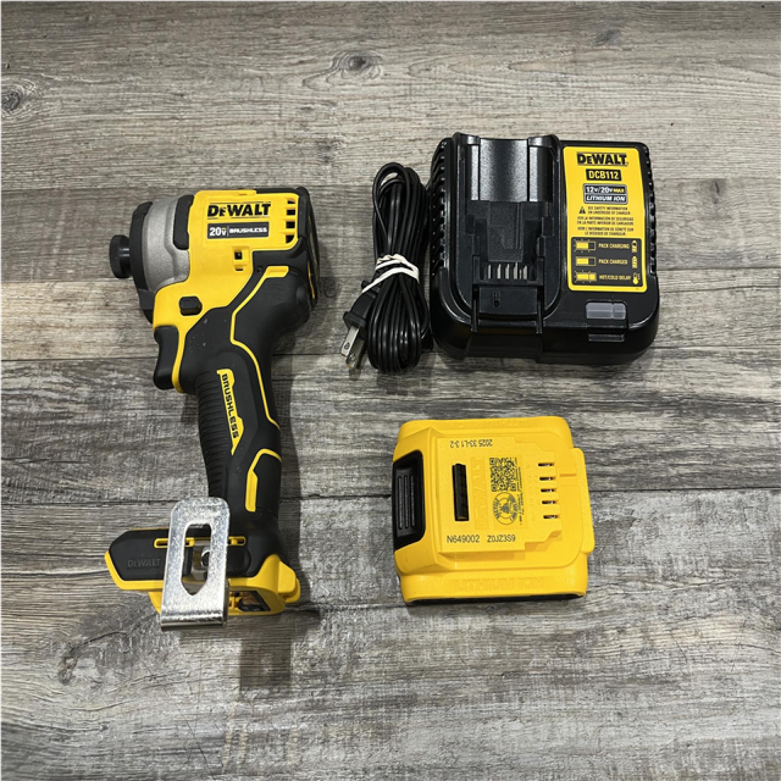 AS-IS DEWALT Atomic 20V Max Lithium-Ion Brushless Cordless Compact 1/4 in. Impact Driver Kit