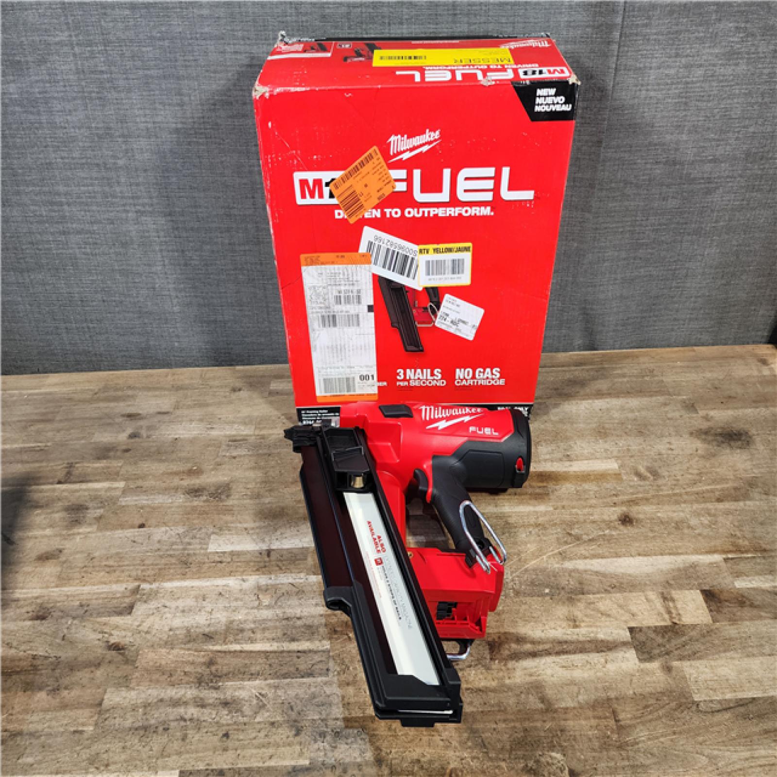 HOUSTON LOCATION - AS-IS (APPEARS LIKE NEW) Milwaukee 2744-20 M18 FUEL 3-1/2 in. 18V 21-Degree Lithium-Ion Brushless Cordless Framing Nailer (Tool-Only)