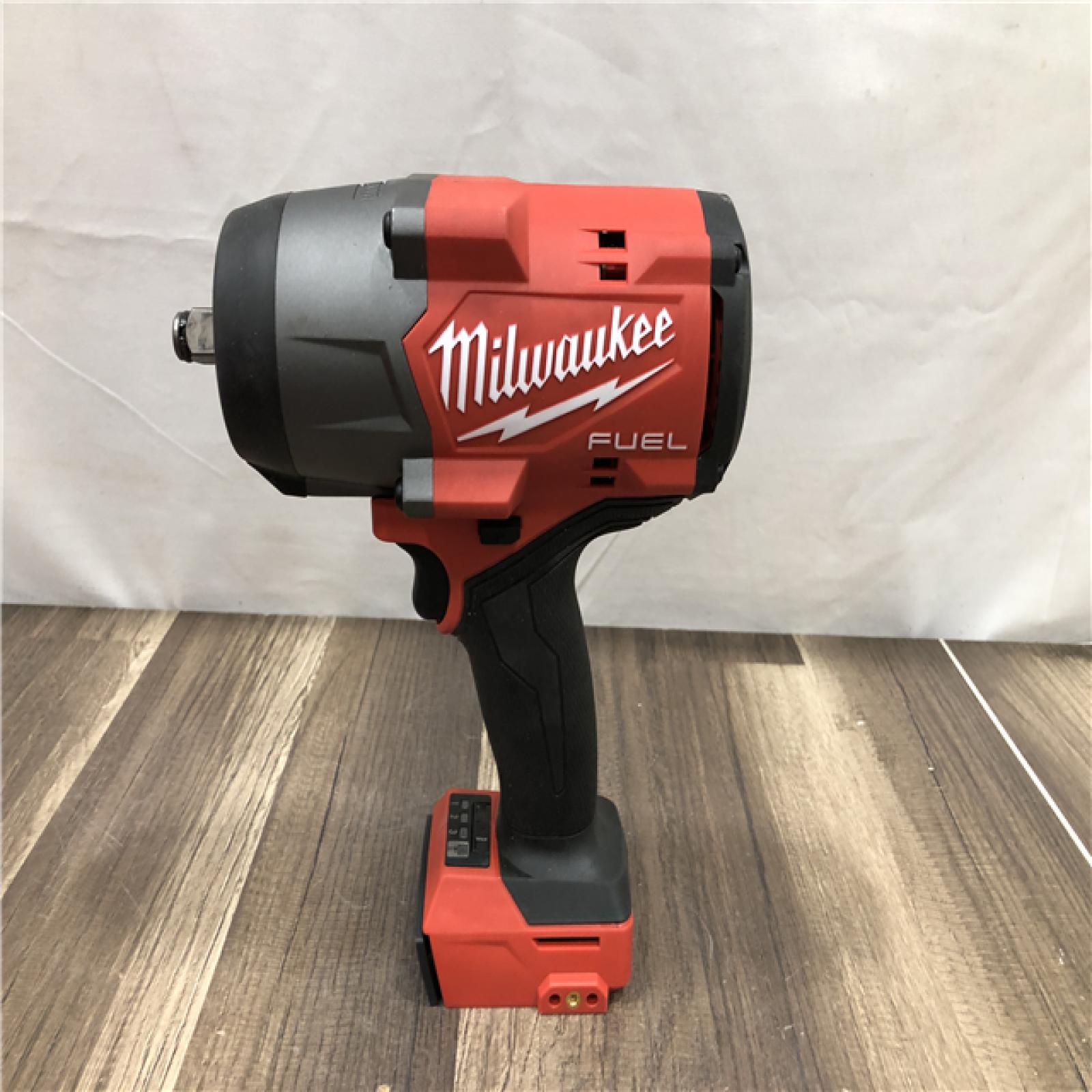 AS-IS Milwaukee FUEL 18V Lithium-Ion Brushless Cordless 1/2 in. Impact Wrench w/Friction Ring Kit