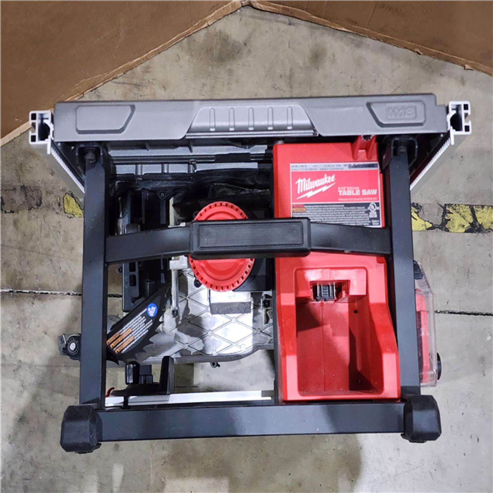 HOUSTON LOCATION - AS-IS Milwaukee M18 FUEL ONE-KEY 18-Volt Lithium-Ion Brushless Cordless 8-1/4 in. Table Saw W/ CHARGER