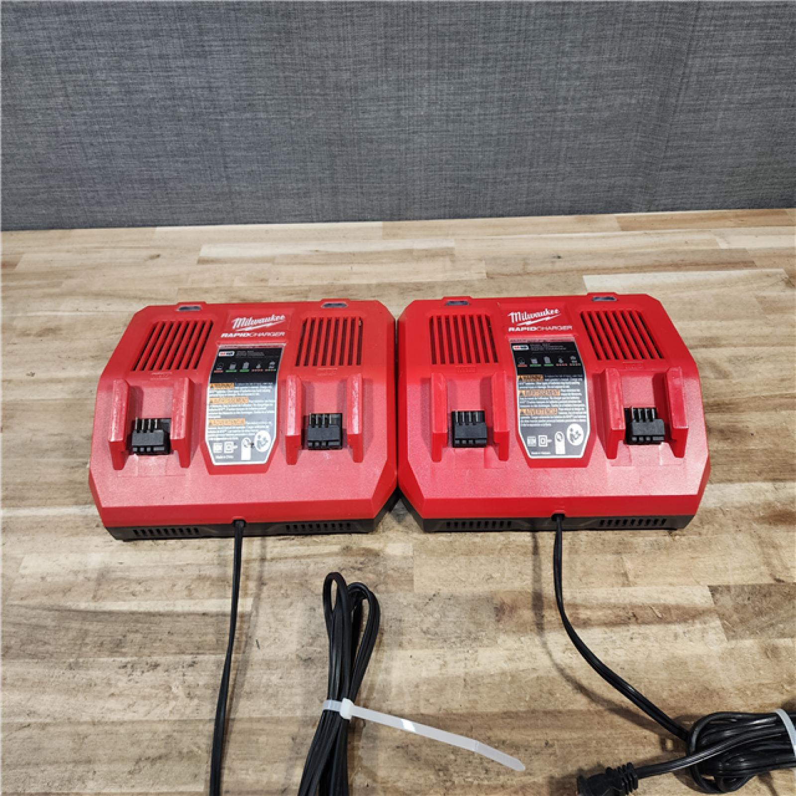HOUSTON LOCATION - AS-IS MILWAUKEE BATTERY CHARGER PACK QTY - 2