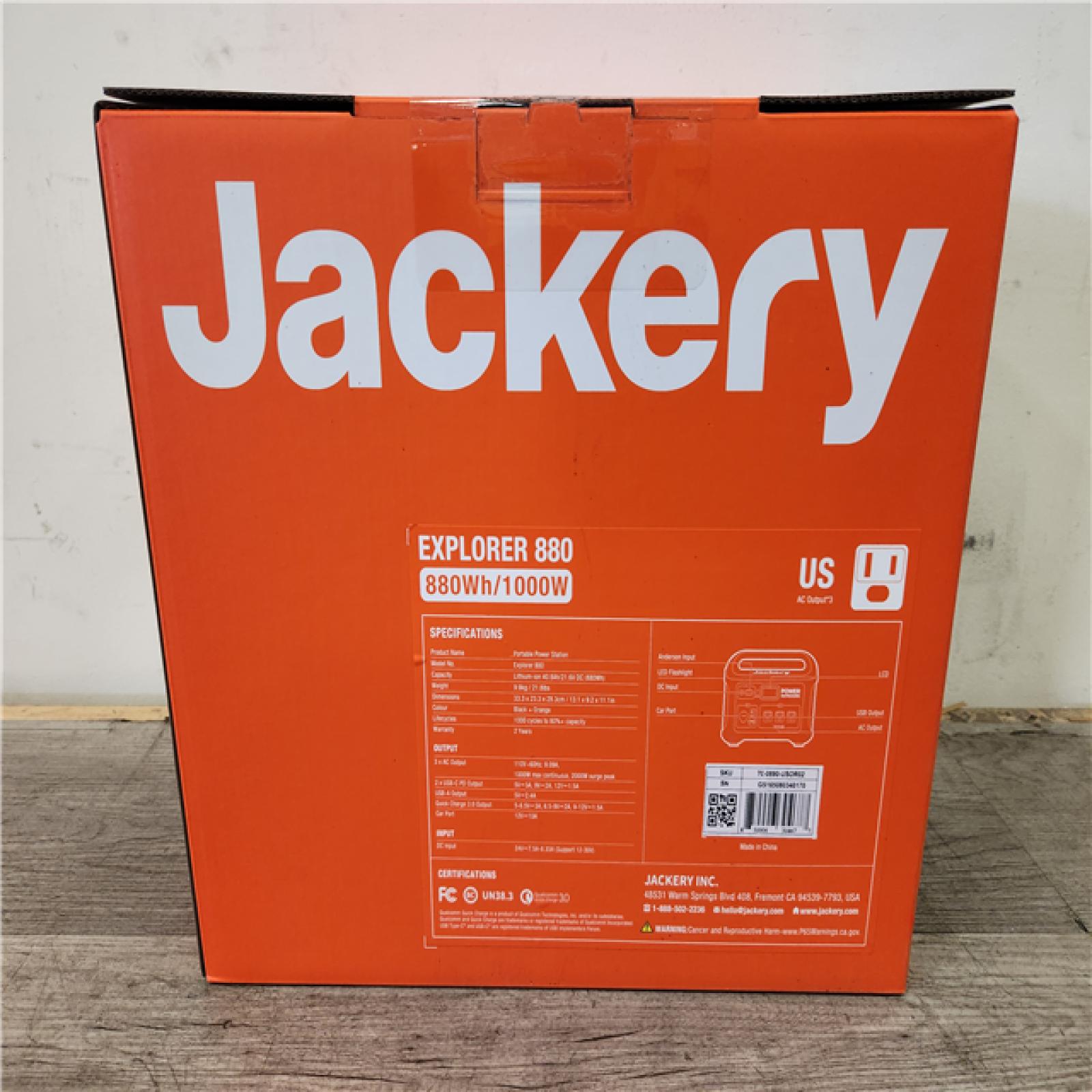 Phoenix Location NEW Jackery Explorer 880, 880Wh/1000W Model No: Explorer 880