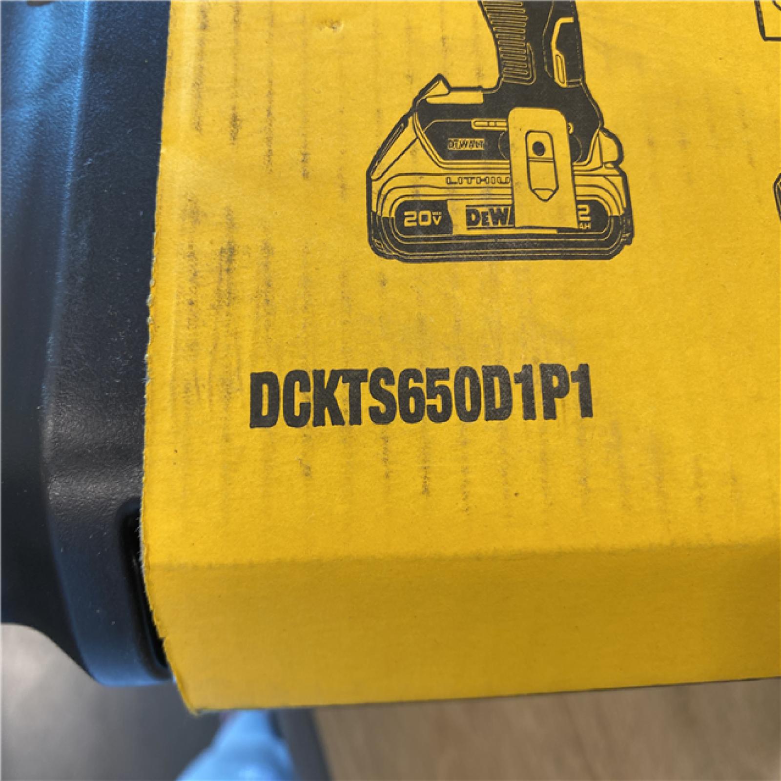 NEW! DEWALT 20V Lithium-Ion Cordless 6-Tool Combo Kit with Rolling Toolbox