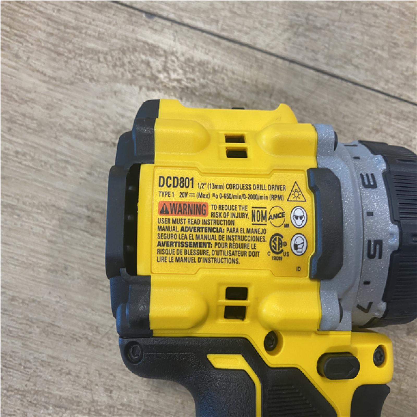 AS-IS DEWALT 20V MAX XR Lithium-Ion Brushless Cordless 1/2 in. Drill/Driver Kit