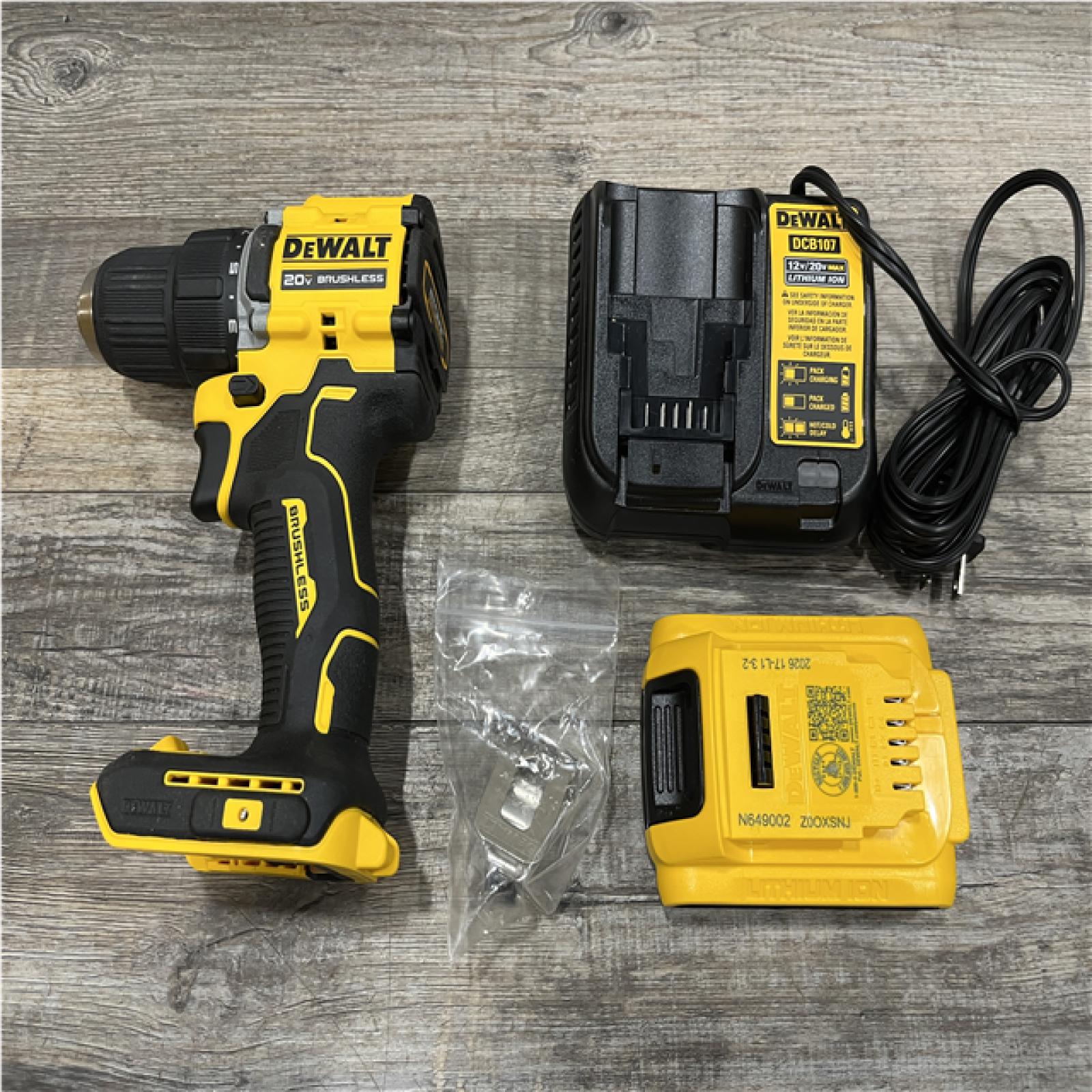 AS-IS DEWALT Atomic 20V Lithium-Ion Cordless Compact 1/2 in. Drill/Driver Kit