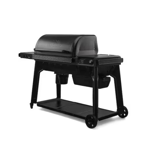 DALLAS LOCATION- NEW! Traeger Woodridge Pro Wi-Fi Pellet Grill and Smoker in Black
