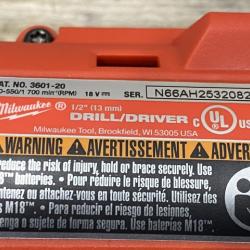 AS-IS Milwaukee 18V Lithium-Ion Brushless Cordless 1/2 in. Compact Drill/Driver Kit