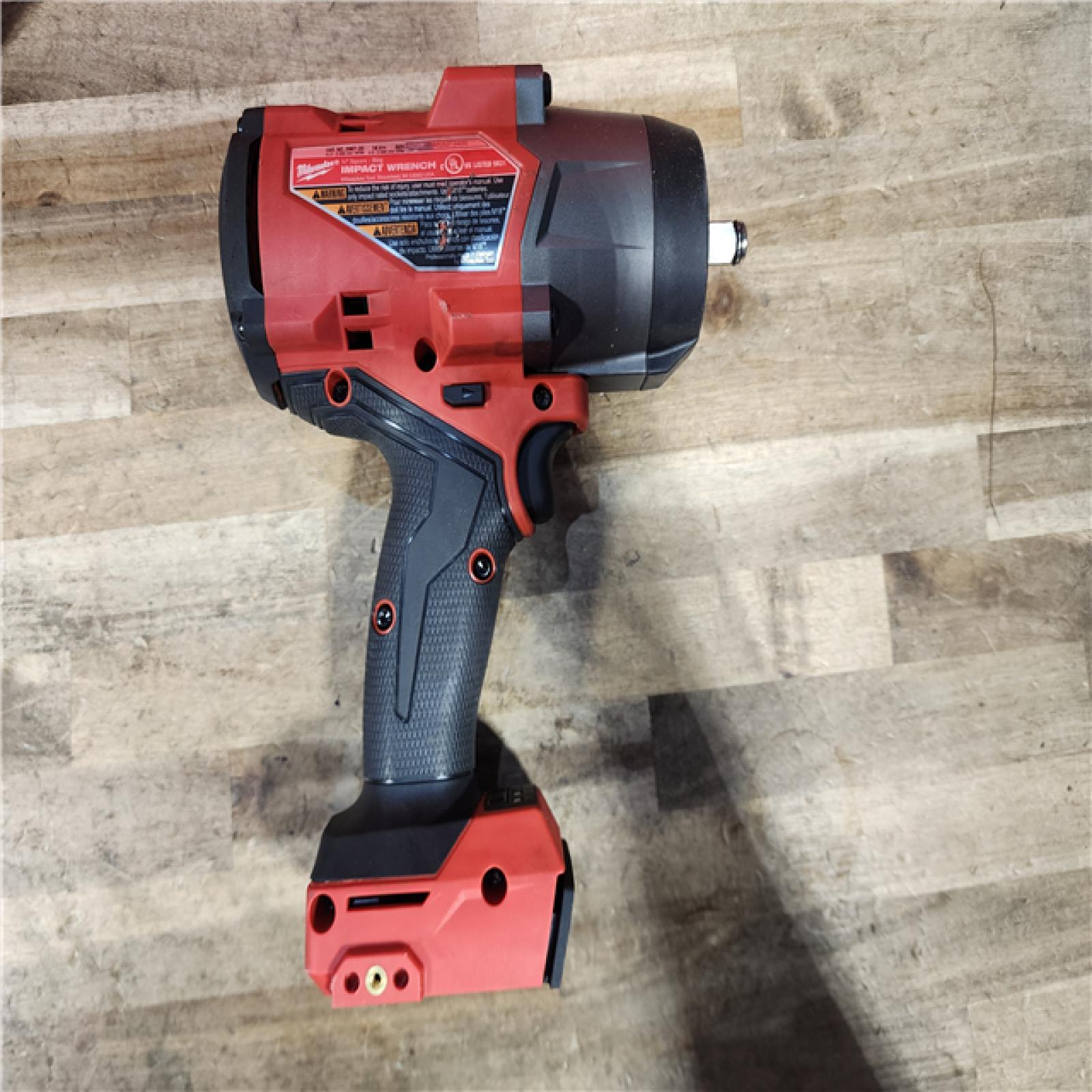 HOUSTON LOCATION - AS-IS Milwaukee FUEL 18V Lithium-Ion Brushless Cordless 1/2 in. Impact Wrench w/Friction Ring Kit