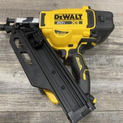 AS-IS DEWALT 20V 30 Degree Cordless Framing Nailer (Tool-Only)