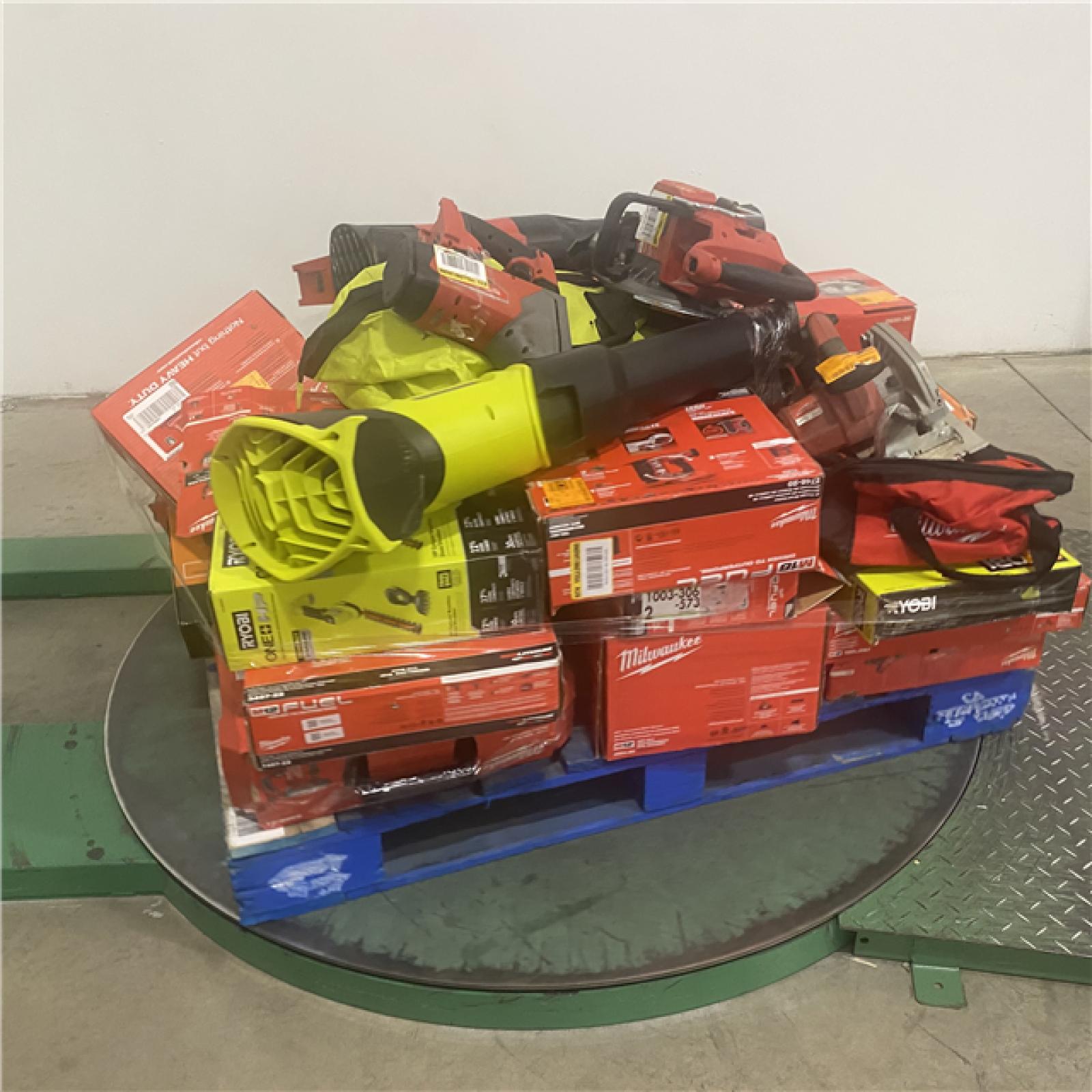 Dallas Location - As-Is Tool Pallet