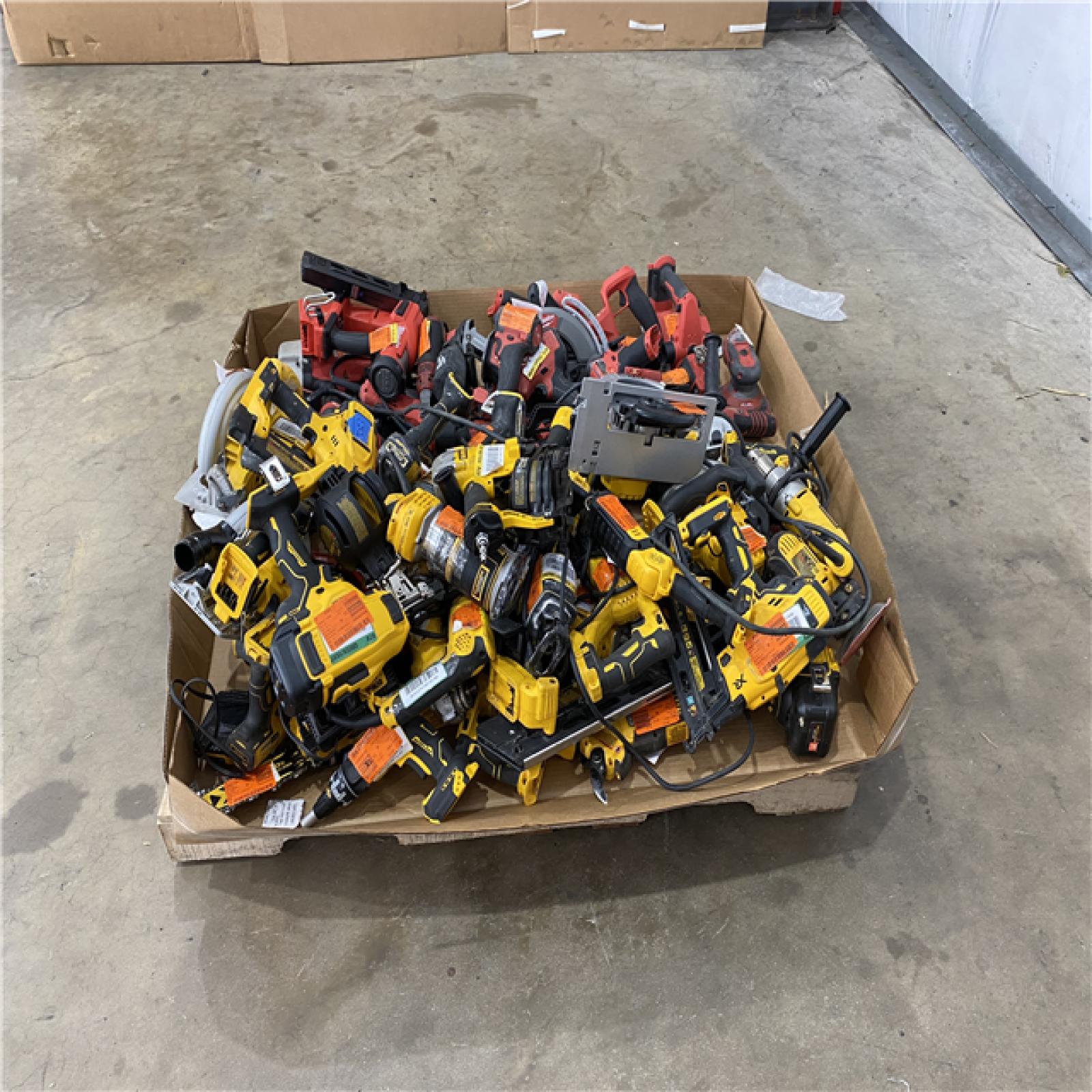 Houston Location AS IS - Tool Pallet