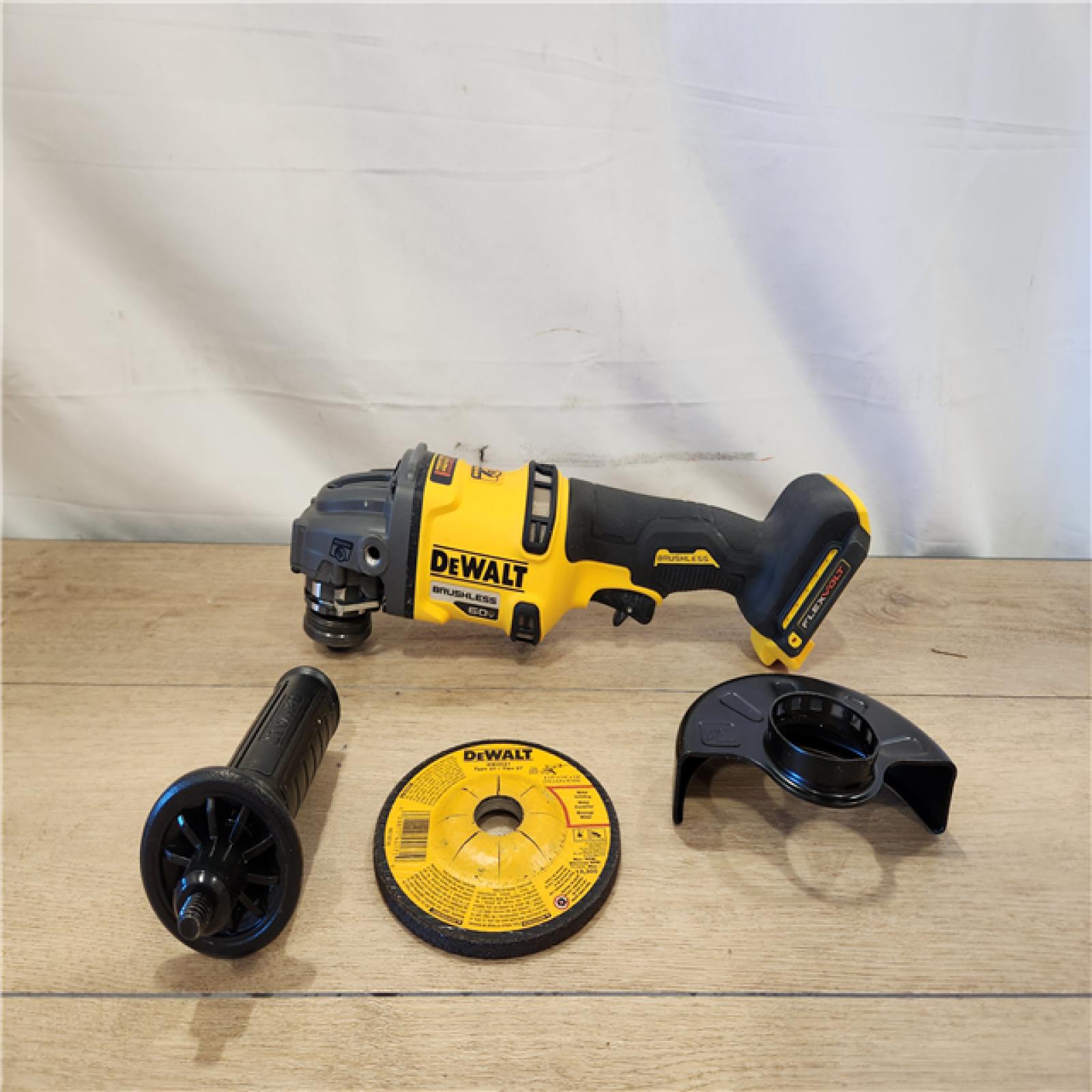 AS-IS- DeWalt FLEXVOLT 60V MAX Cordless Grinder  4.5 - 6   9000 RPM  (ONLY TOOL)