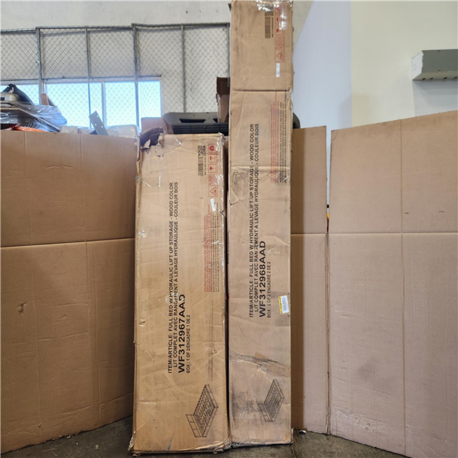 Phoenix LIKE NEW Harper & Bright Designs Brown Wood Frame Full Size Platform Bed with Underneath Storage and 2-Drawers