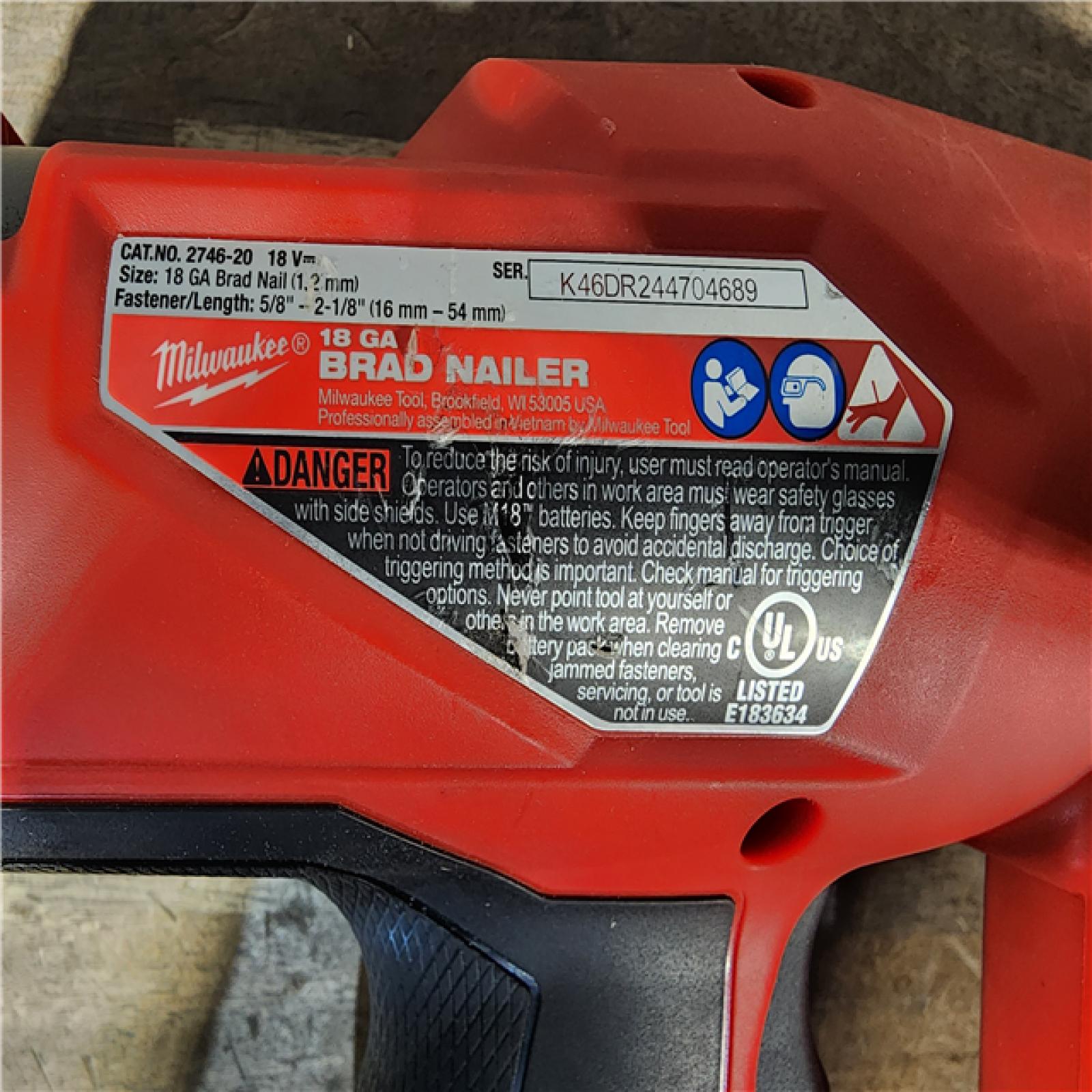 HOUSTON LOCATION - AS-IS Milwaukee M18 FUEL 18 Gauge Brad Nailer (TOOL ONLY)