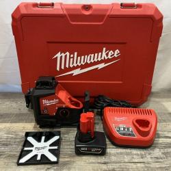 AS-IS Milwaukee 12-Volt Lithium-Ion Cordless Green 250 ft. 3-Plane Laser Level Kit