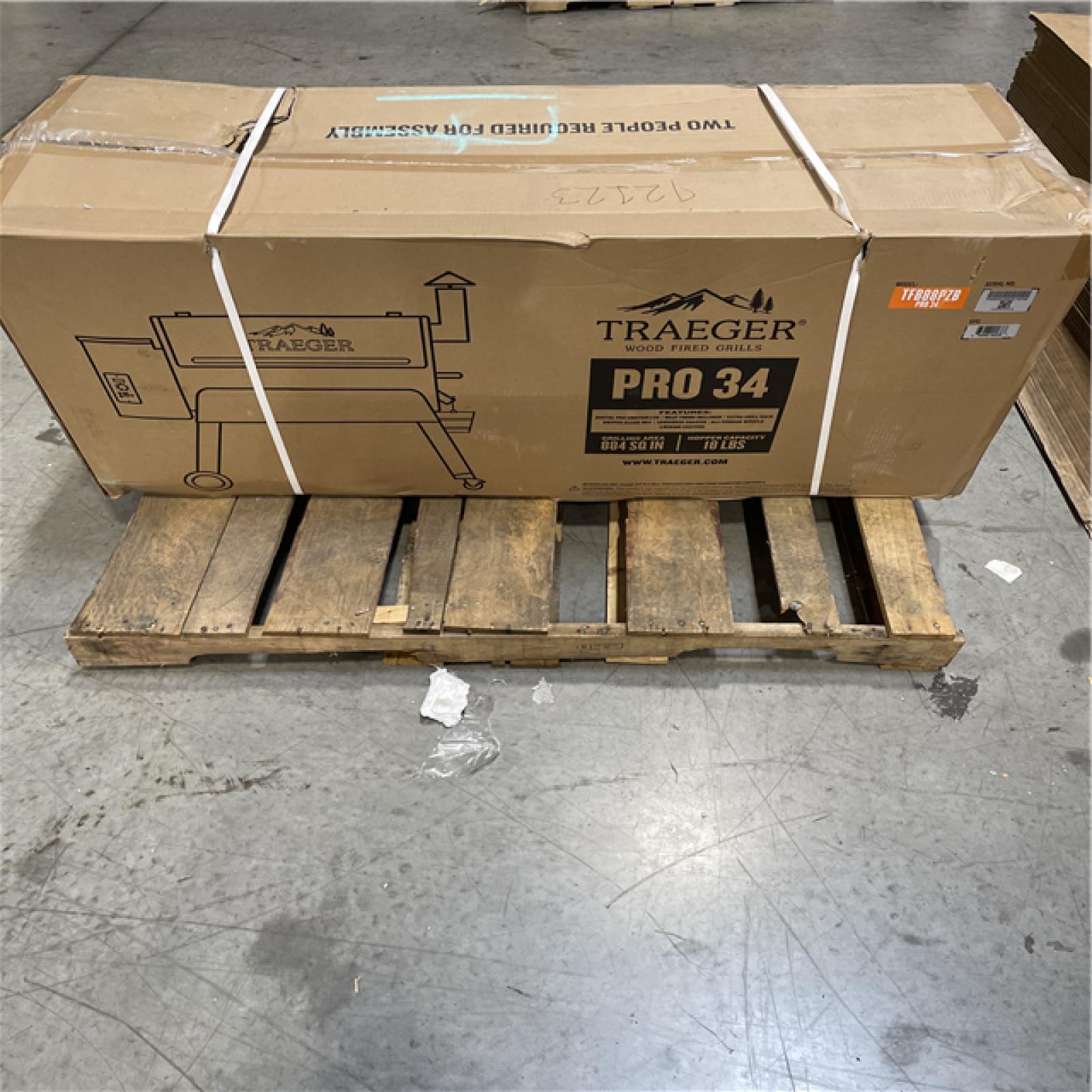 DALLAS LOCATION- Traeger Pro 34 Wood Pellet Grill and Smoker